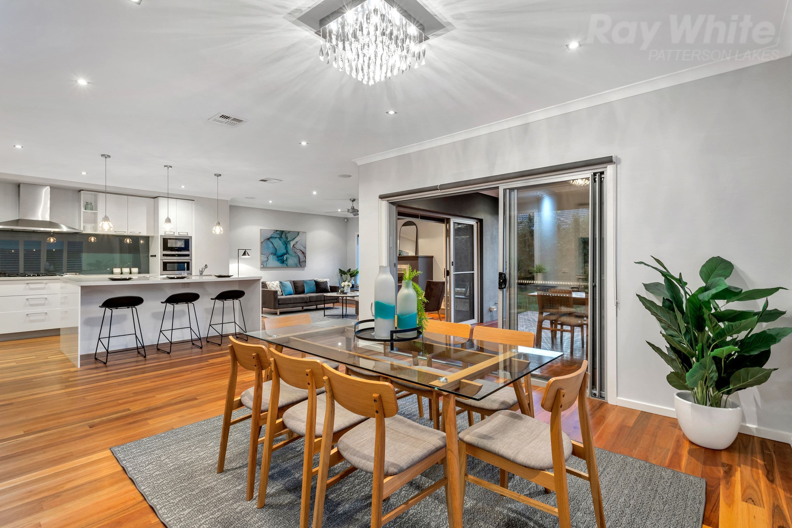 5 Portland Place, Waterways VIC 3195, Waterways - Thumbnail 3
