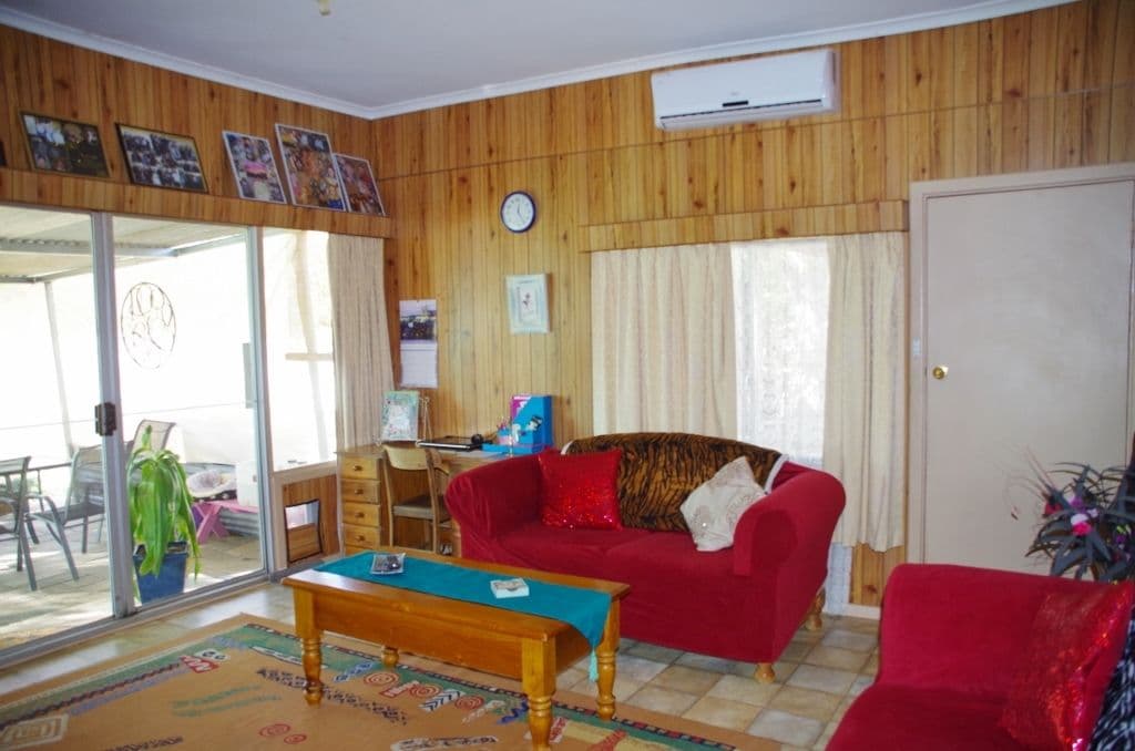 42 Sixteenth Street, Renmark SA 5341, Renmark - Thumbnail 3