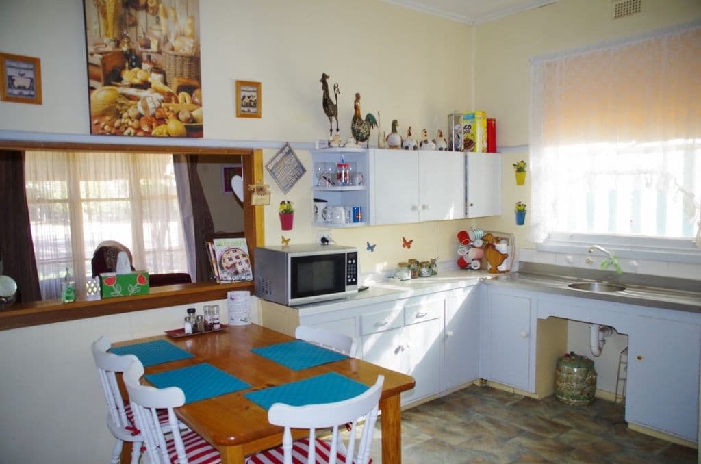 42 Sixteenth Street, Renmark SA 5341, Renmark - Thumbnail 6