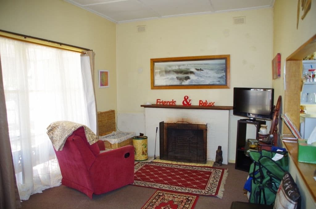 42 Sixteenth Street, Renmark SA 5341, Renmark - Thumbnail 8