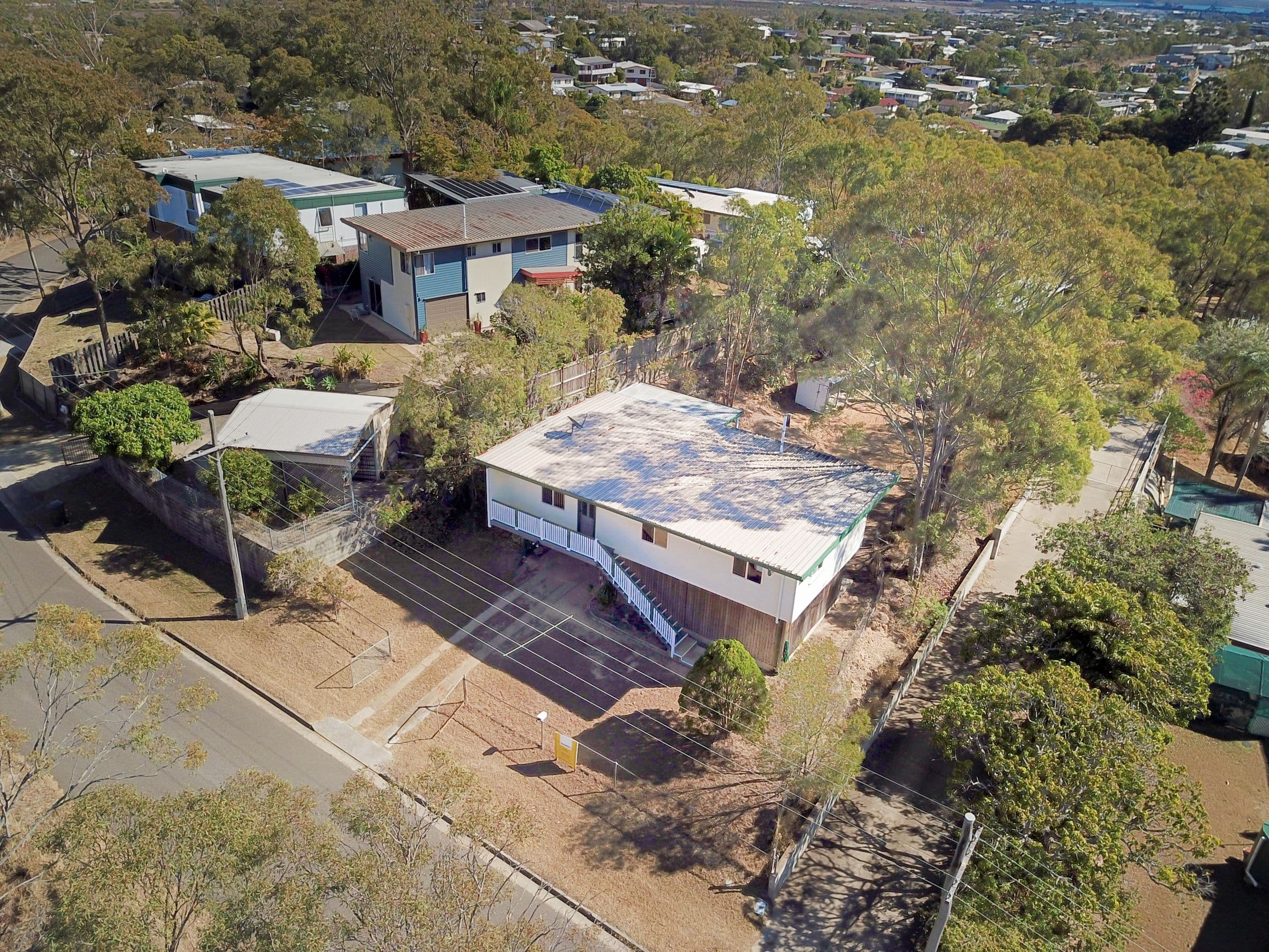 16 Matson Crescent, West Gladstone QLD 4680, West Gladstone - Thumbnail 2