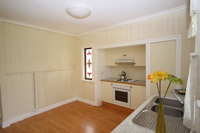 9 Sahara Road, Glass House Mountains QLD 4518, Glass House Mountains - Thumbnail 2