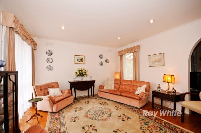 17 Matilda Avenue, WANTIRNA SOUTH VIC 3152, Wantirna South - Thumbnail 3