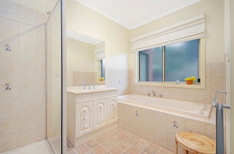 2 Pilloud Street, Bannockburn VIC 3331, Bannockburn - Thumbnail 6