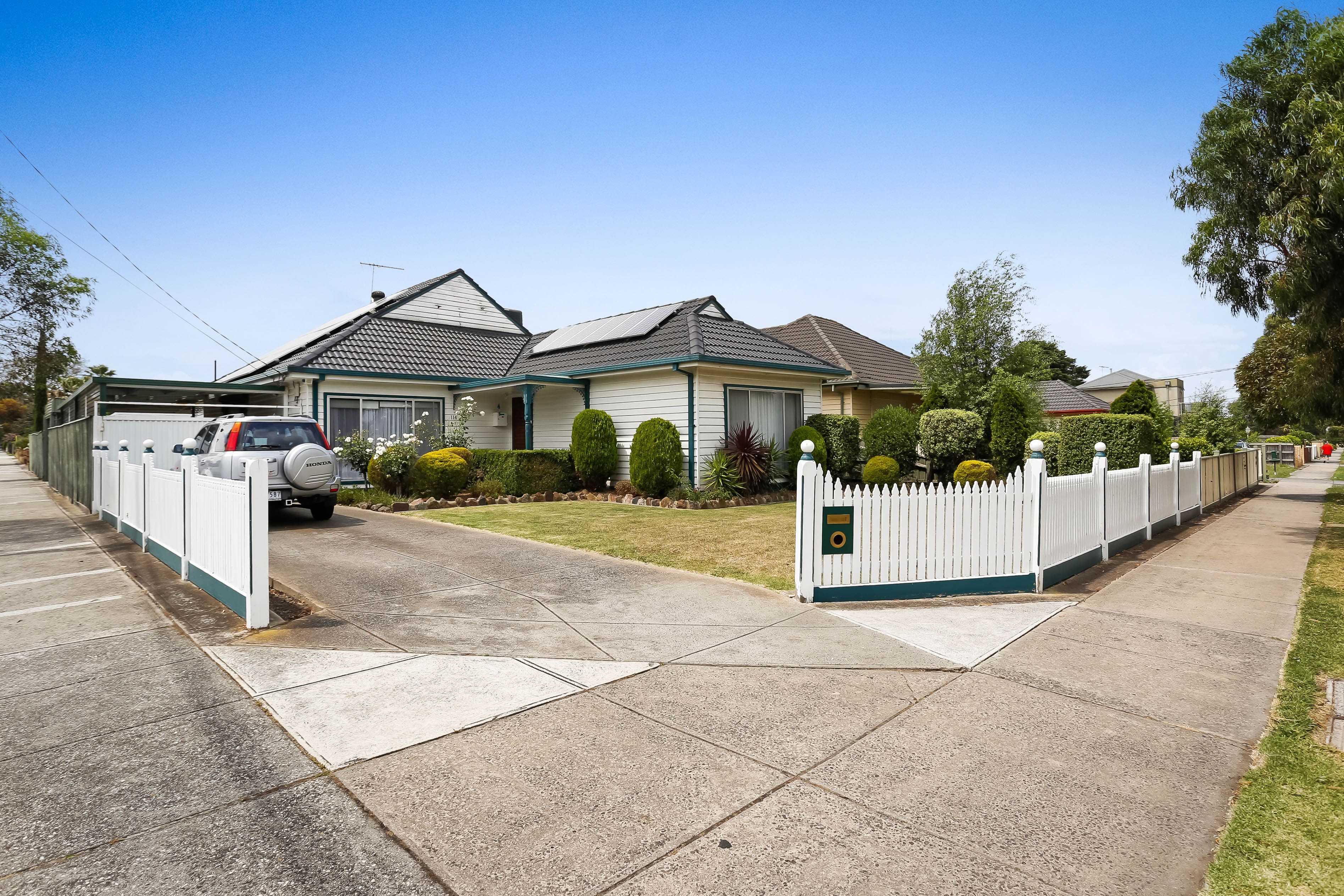 114 Middle Street, Hadfield VIC 3046, Hadfield - Thumbnail 2