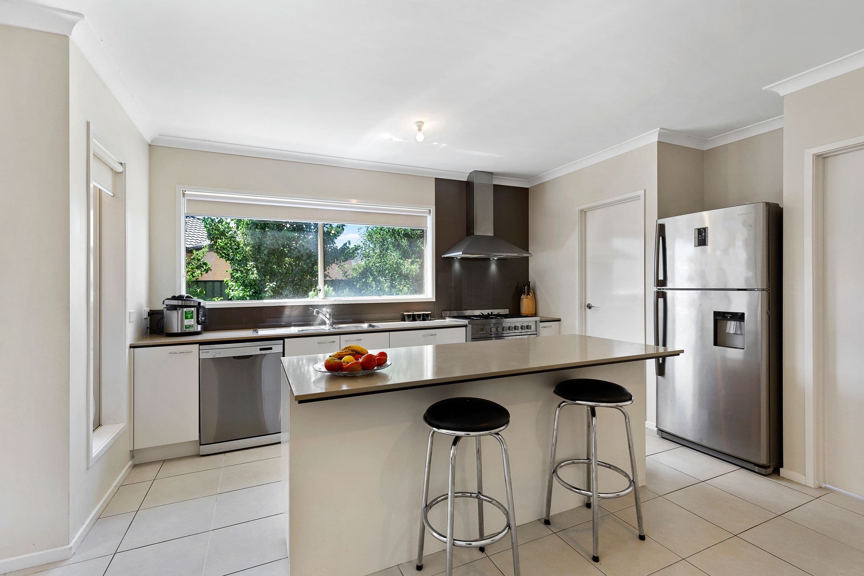 16 Darwin Way, Wollert VIC 3750, Wollert - Thumbnail 2