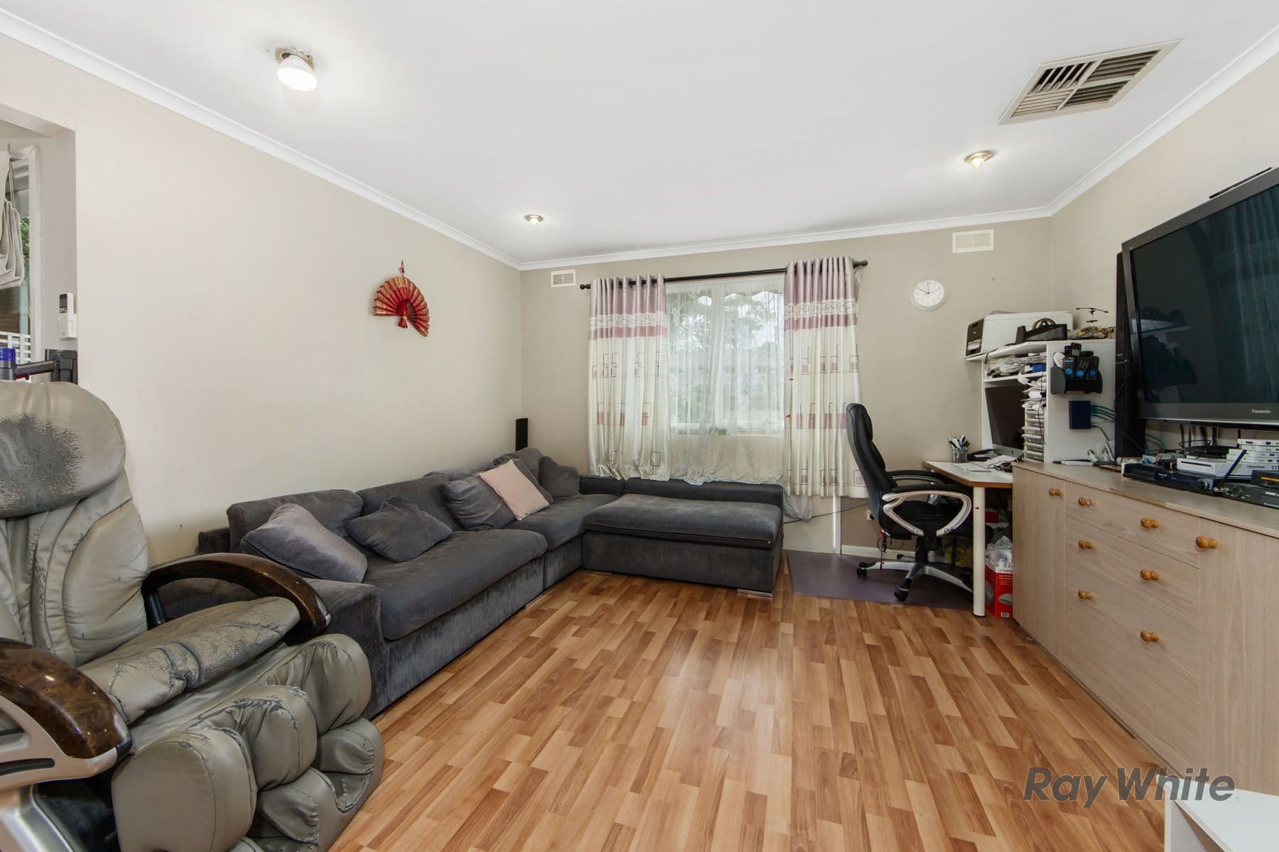 2 Mullens Road, Vermont South VIC 3133, Vermont South - Thumbnail 3