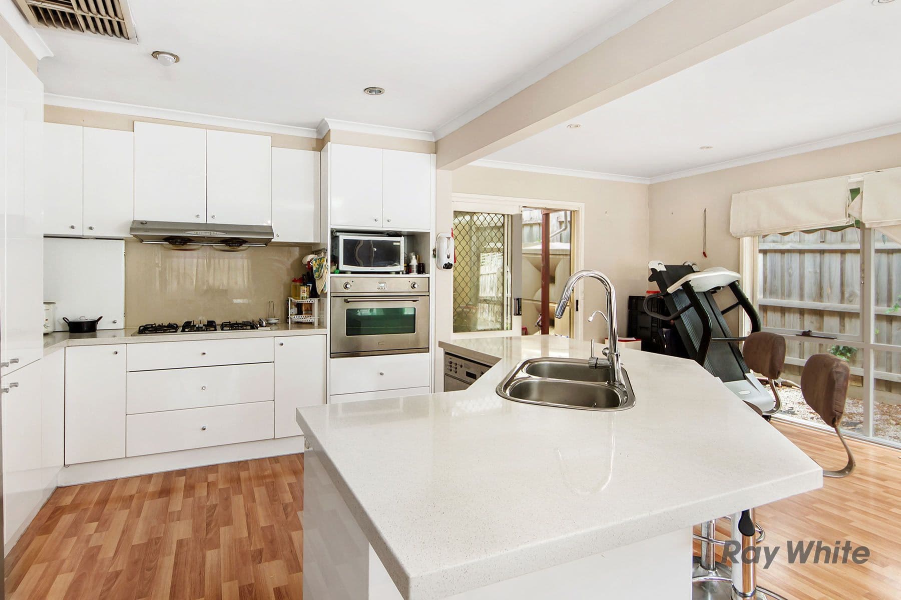 2 Mullens Road, Vermont South VIC 3133, Vermont South - Thumbnail 4