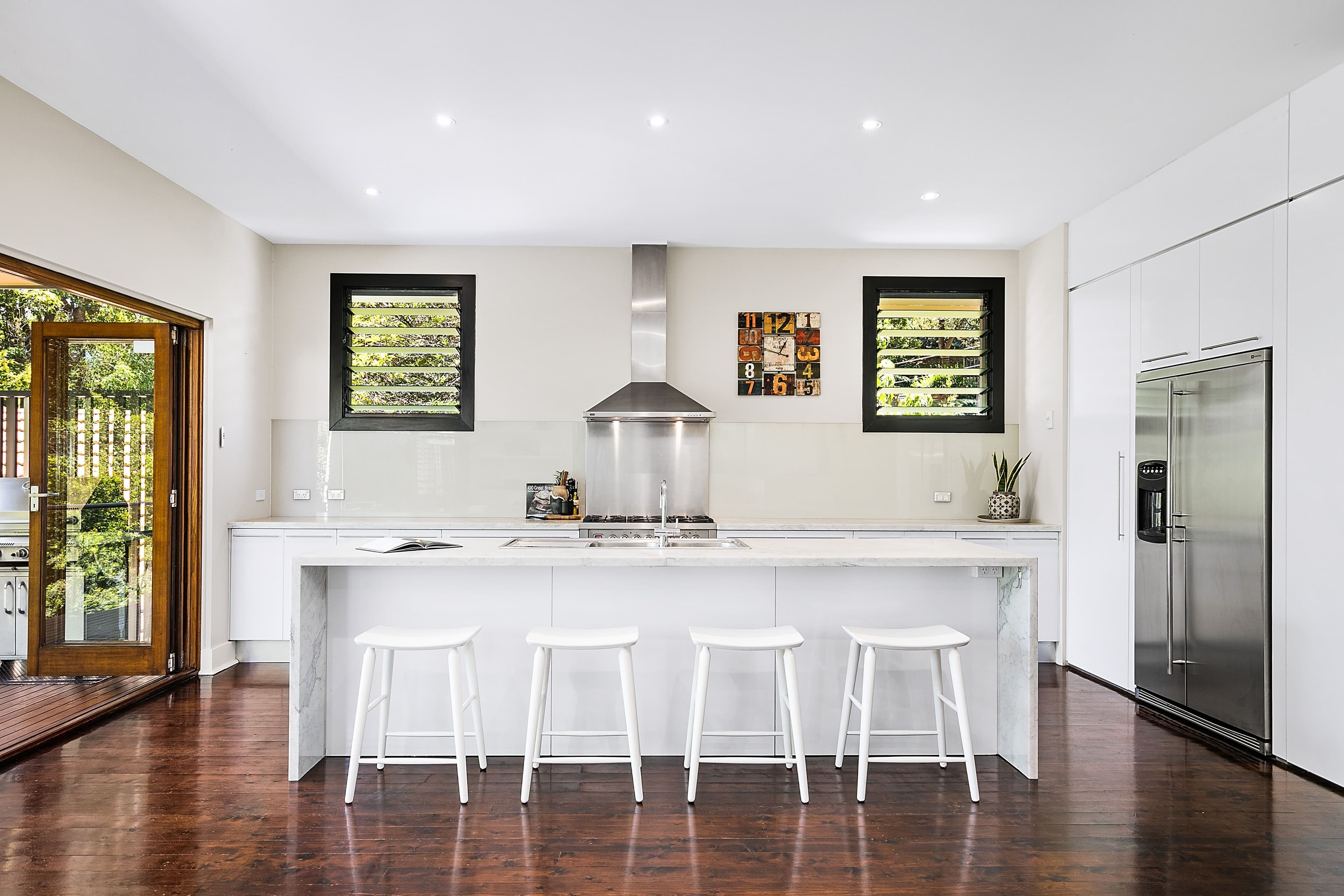 16 Strathallen Avenue, Northbridge - Thumbnail 5