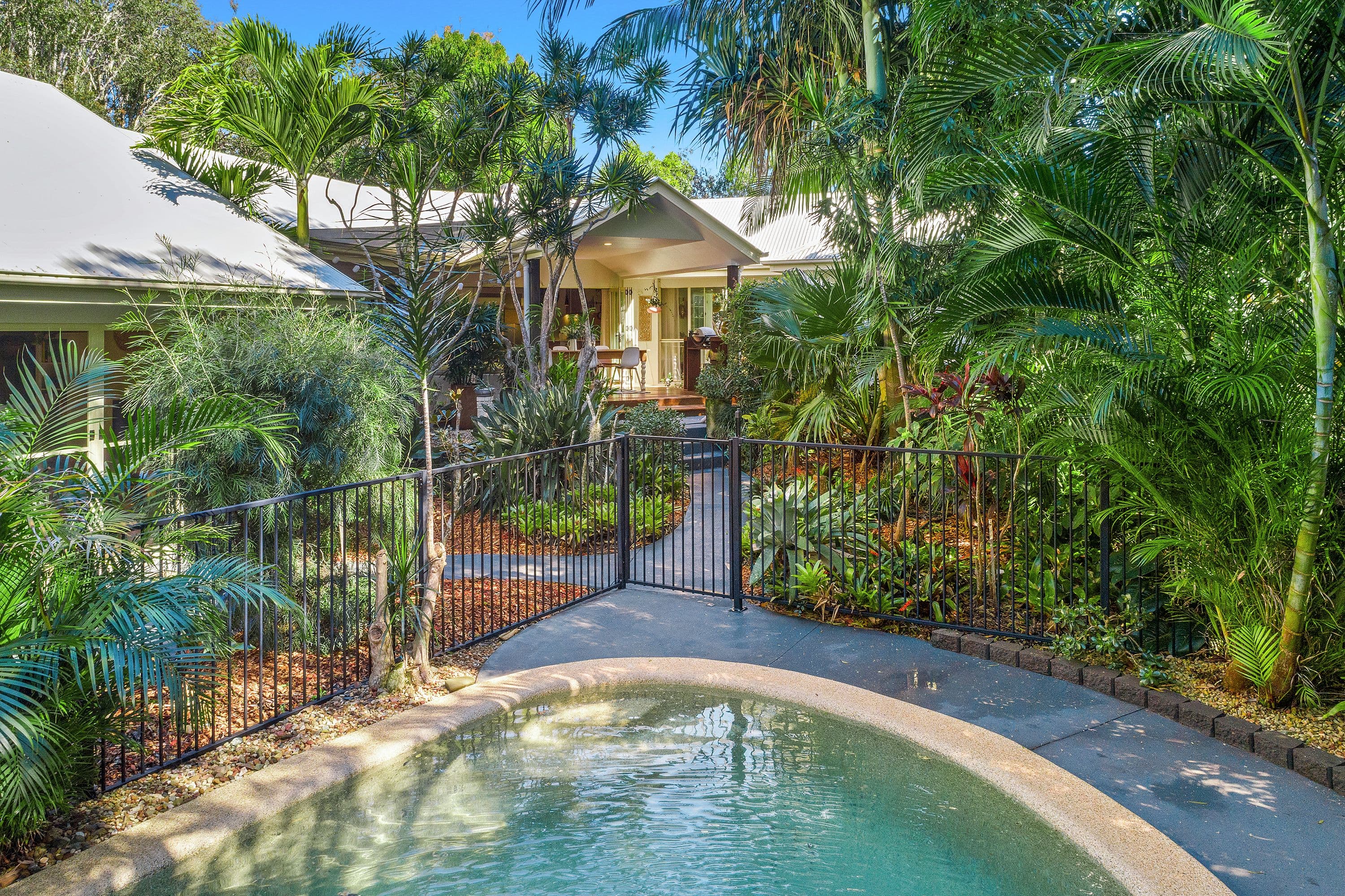 2 Captains Court, Sunrise Beach QLD 4567, Sunrise Beach - Image 1
