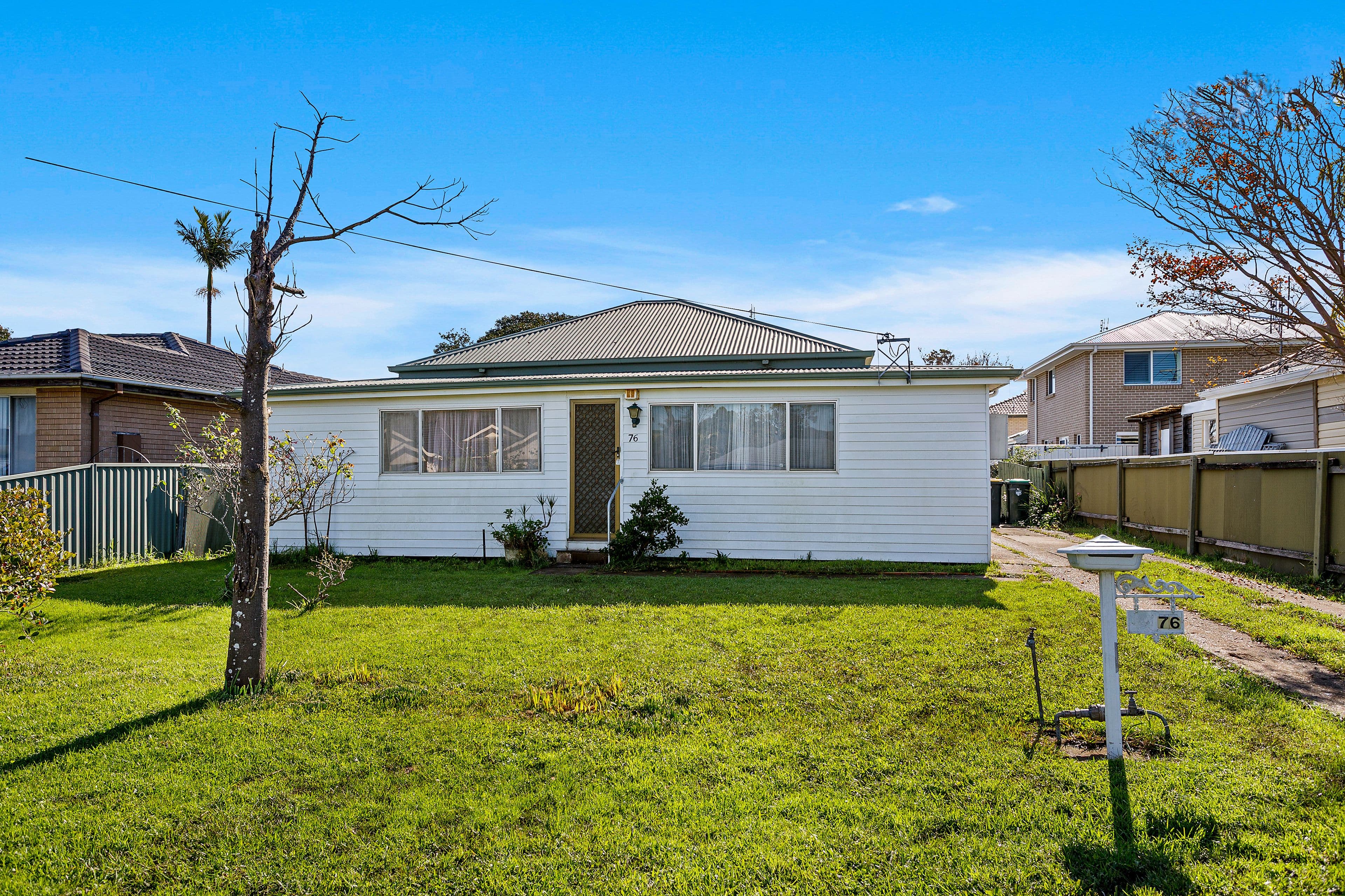 76 Griffiths Street, Oak Flats NSW 2529, Oak Flats - Image 1