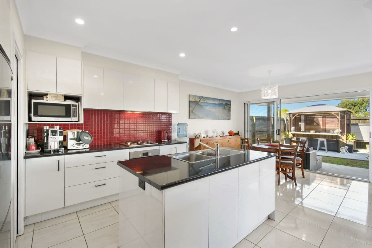 34 Dickson Crescent, North Lakes QLD 4509, North Lakes - Thumbnail 2