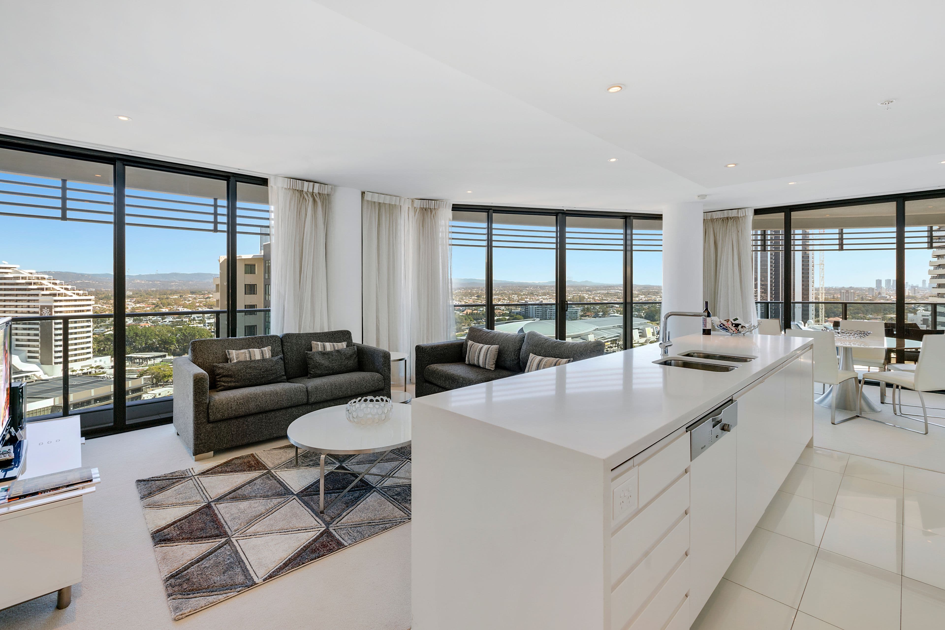 21 Elizabeth Street, Broadbeach QLD 4218, Broadbeach - Image 1