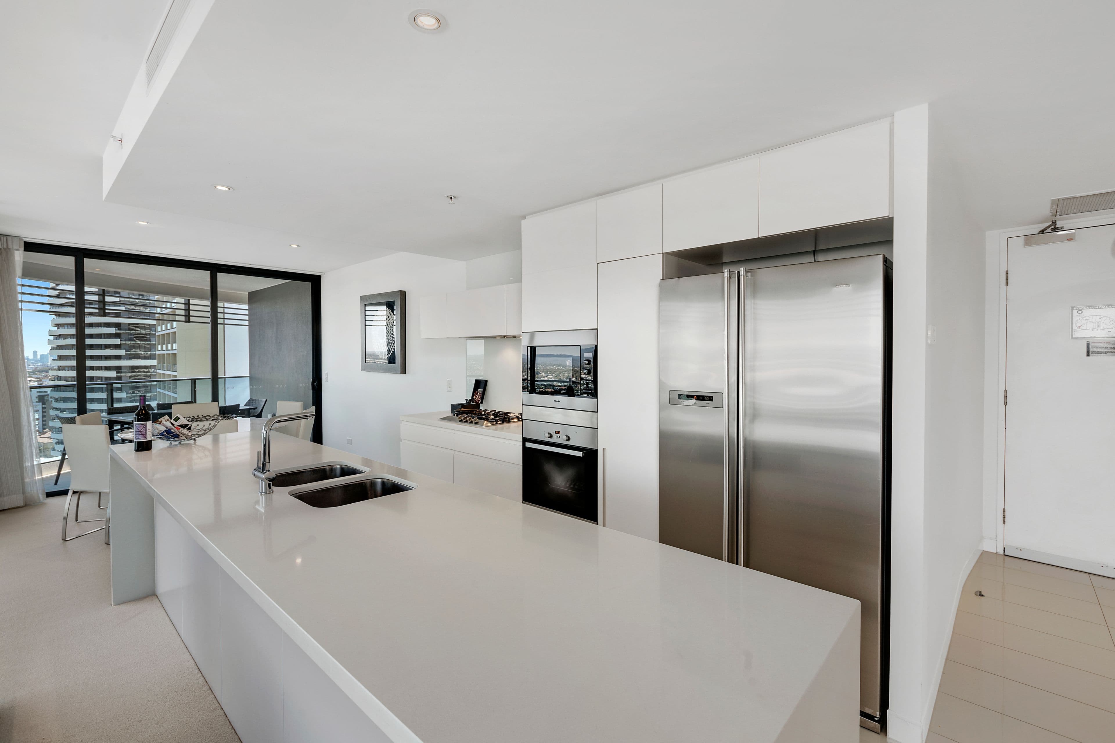 21 Elizabeth Street, Broadbeach QLD 4218, Broadbeach - Thumbnail 3
