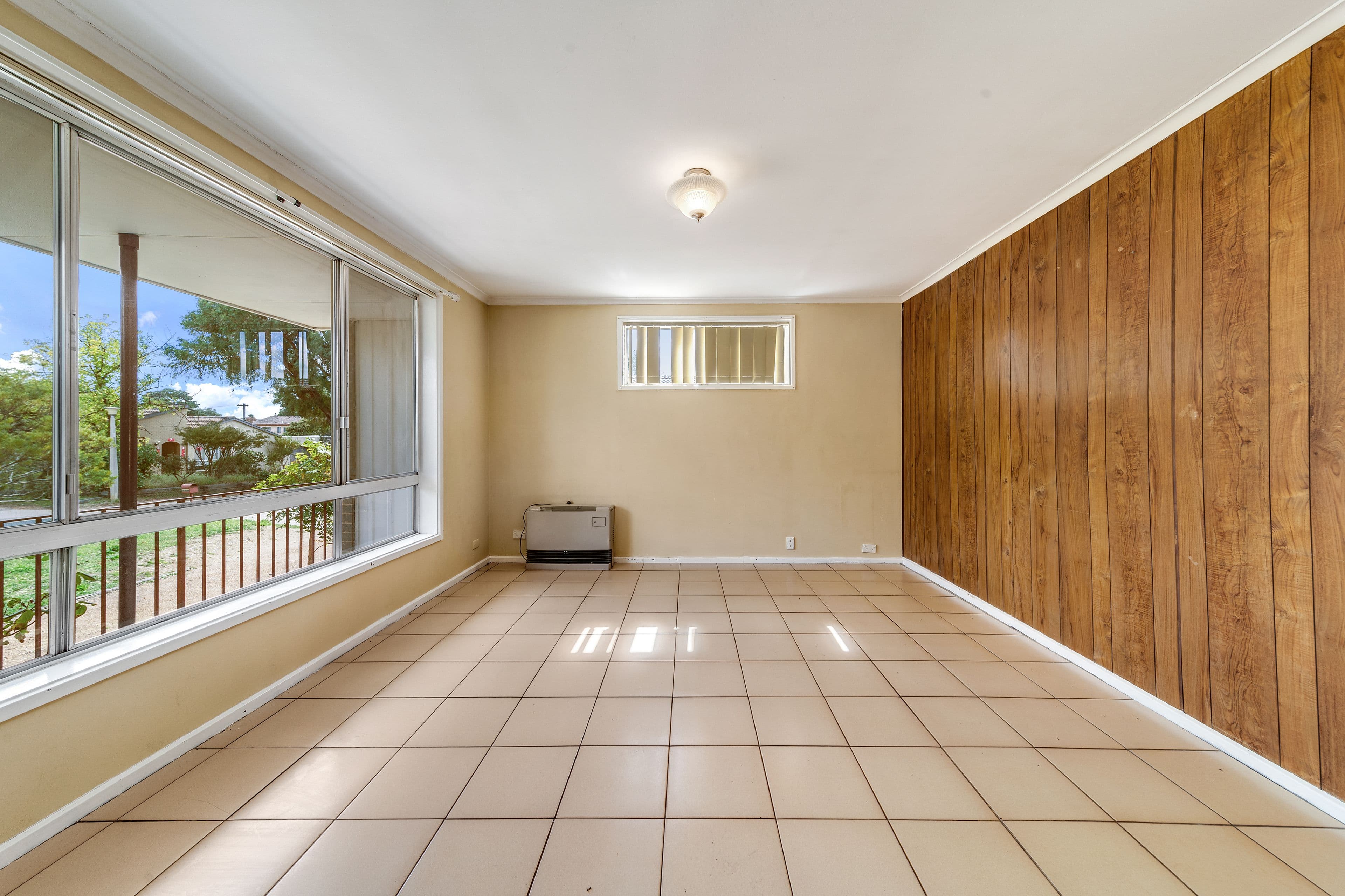18 Milford Street, Latham ACT 2615, Latham - Thumbnail 2