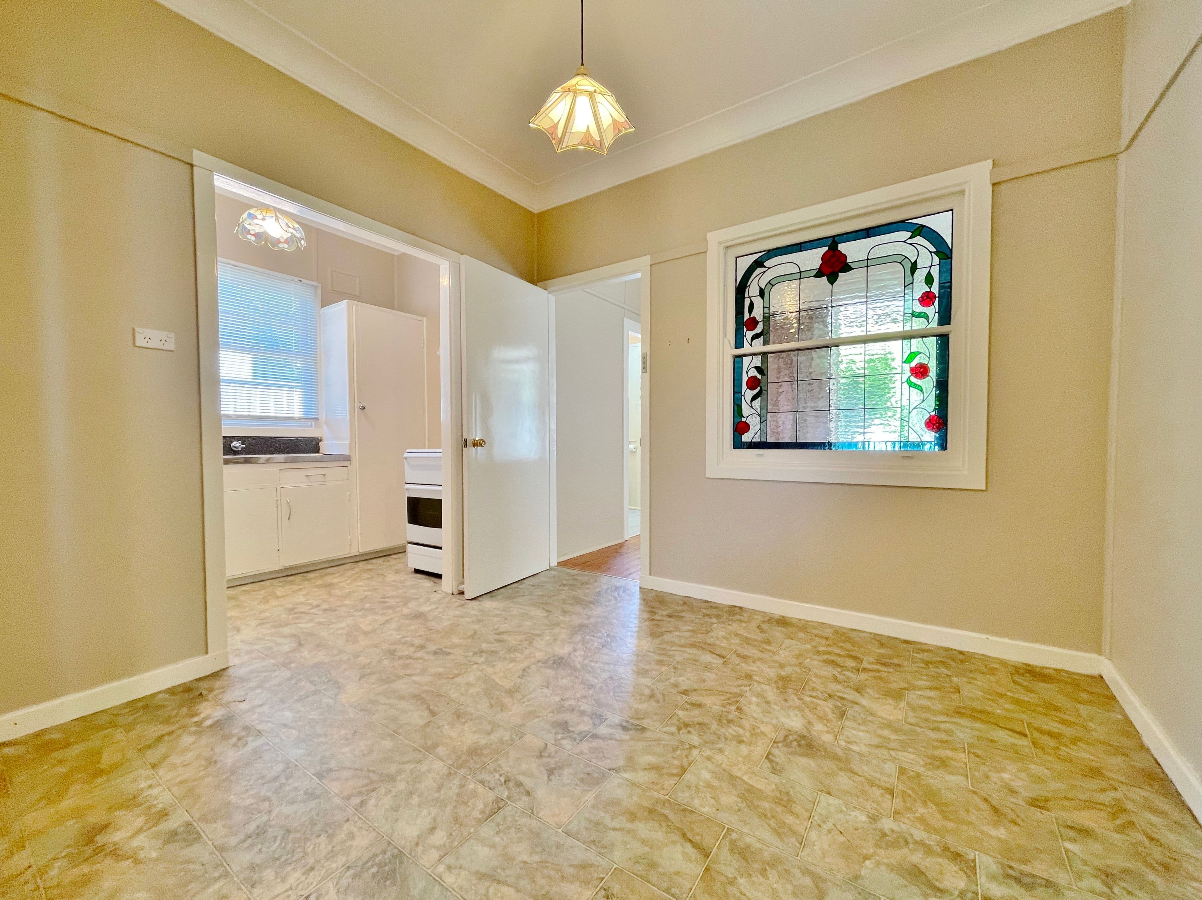5 Stanley Street, Young NSW 2594, Young - Thumbnail 4