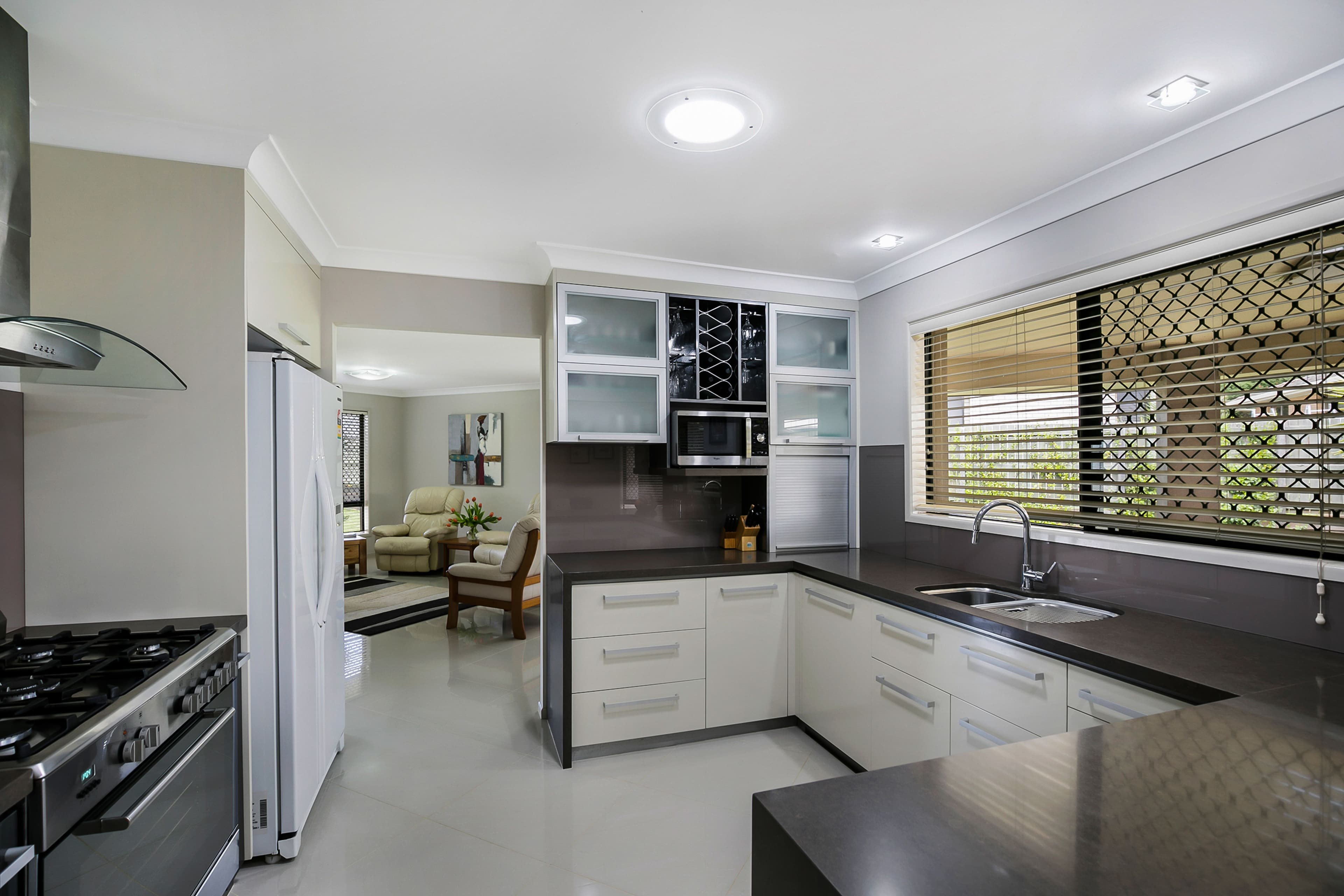 21 Pugh Street, Middle Ridge QLD 4350, Middle Ridge - Thumbnail 6