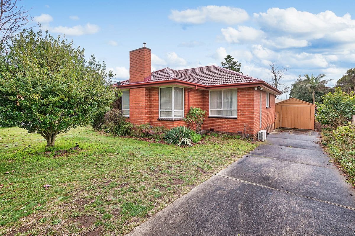 1 Cranbourne Drive, Cranbourne VIC 3977, Cranbourne - Thumbnail 3