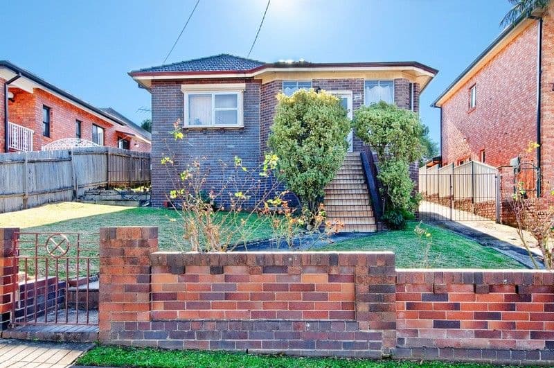 27 Gueudecourt Avenue, EARLWOOD NSW 2206, Earlwood - Image 1
