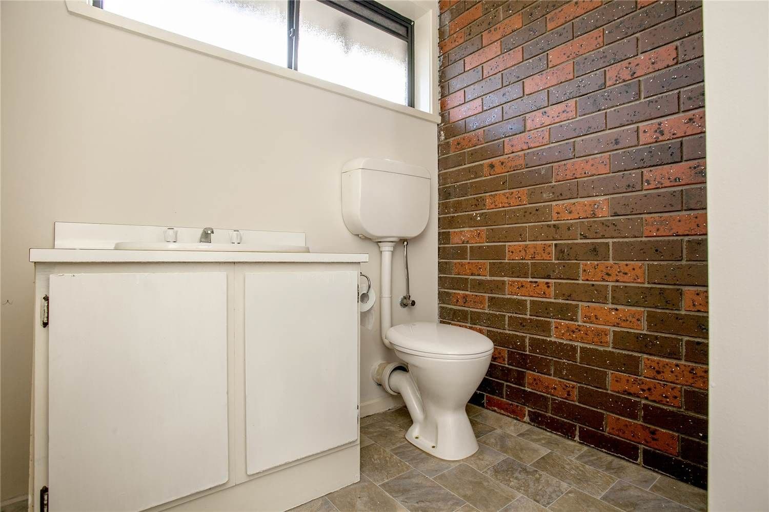 220 wilsons Road, WHITTINGTON VIC 3219, Whittington - Thumbnail 6