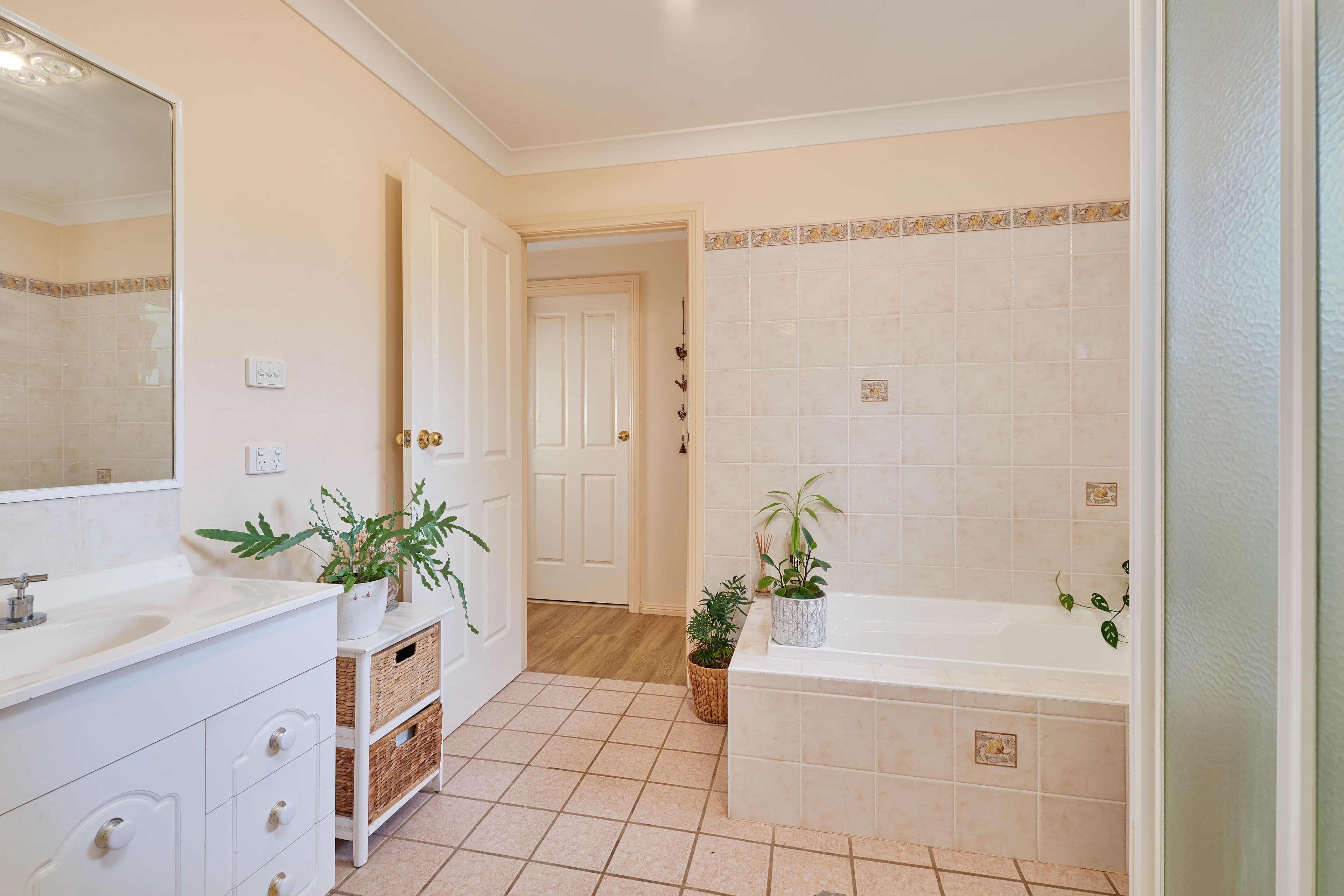 21-23 Moore Street, Ganmain NSW 2702, Ganmain - Thumbnail 8