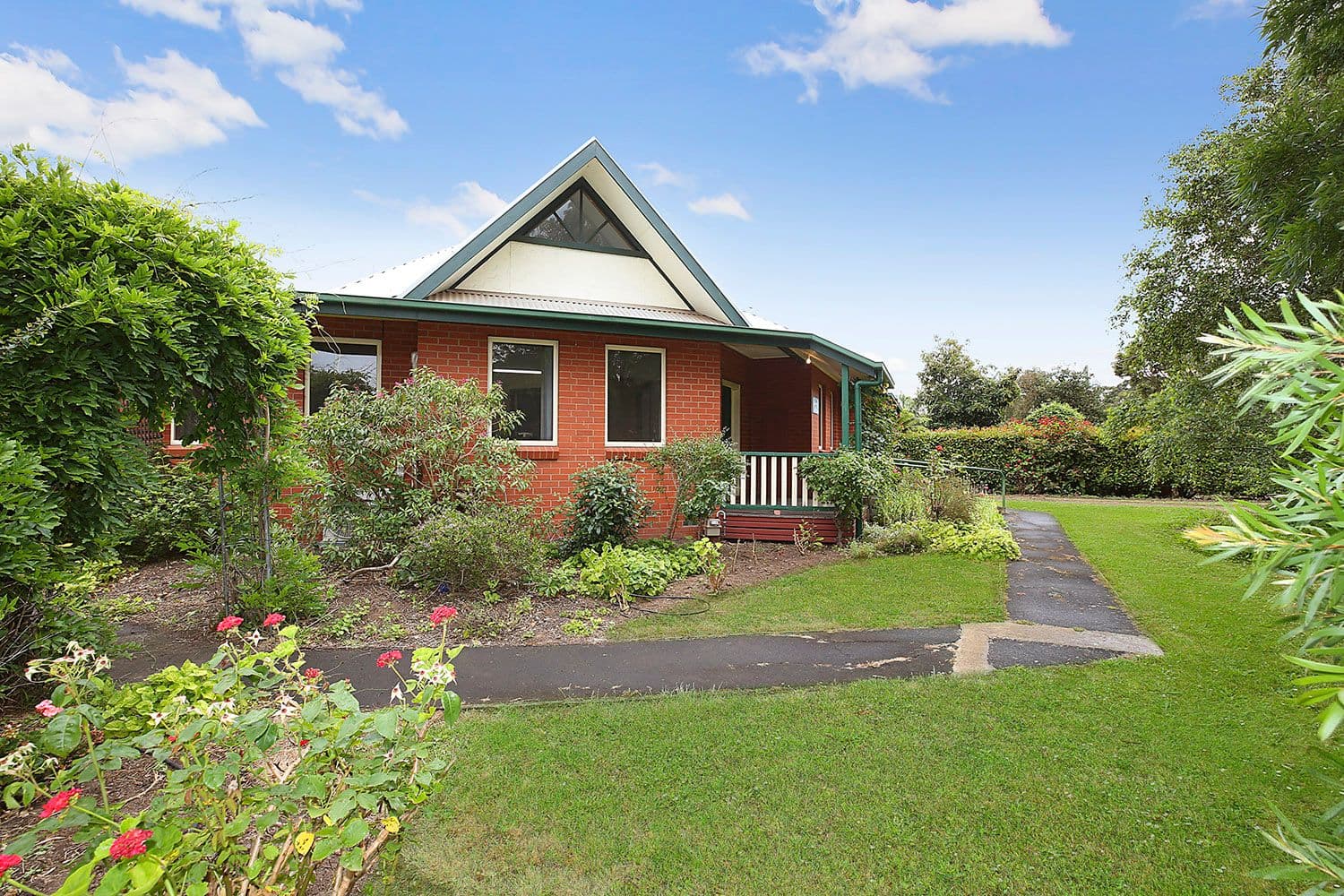 75 NEYLON Street, Cobden VIC 3266, Cobden - Image 1