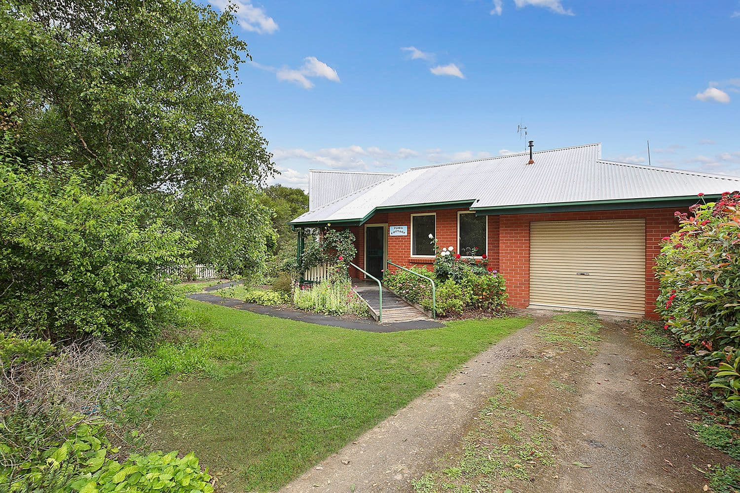 75 NEYLON Street, Cobden VIC 3266, Cobden - Thumbnail 2