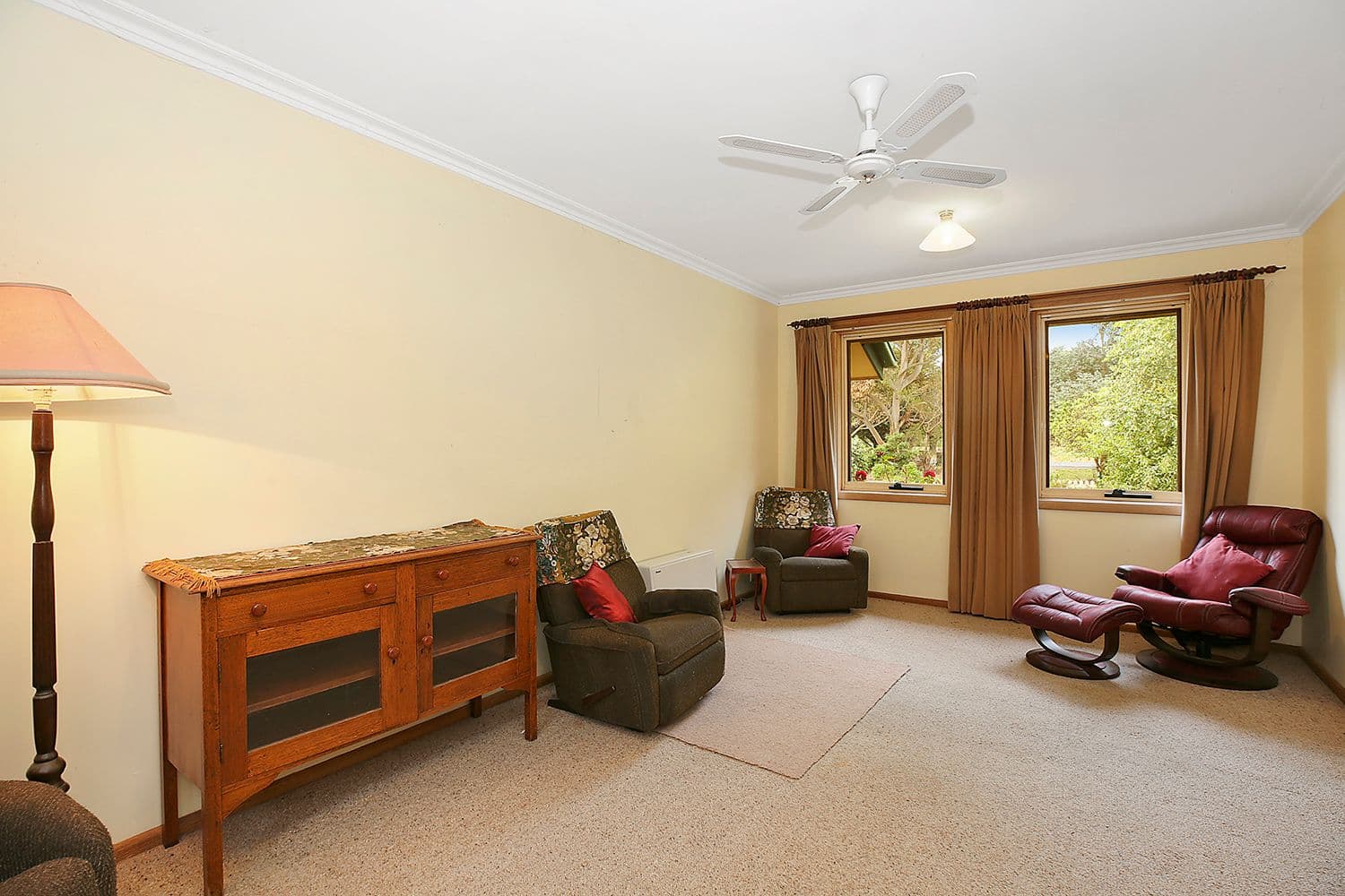 75 NEYLON Street, Cobden VIC 3266, Cobden - Thumbnail 3