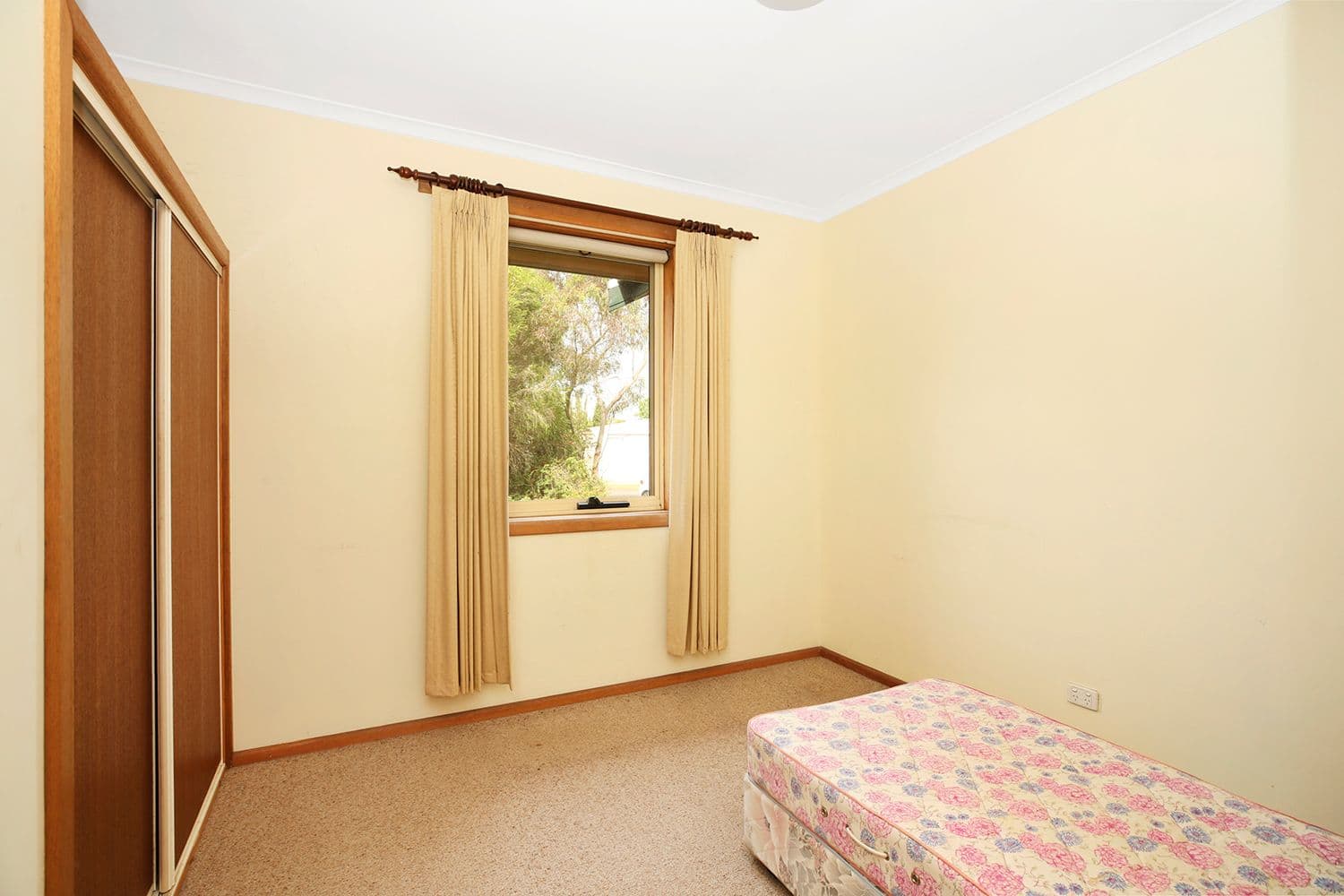 75 NEYLON Street, Cobden VIC 3266, Cobden - Thumbnail 7