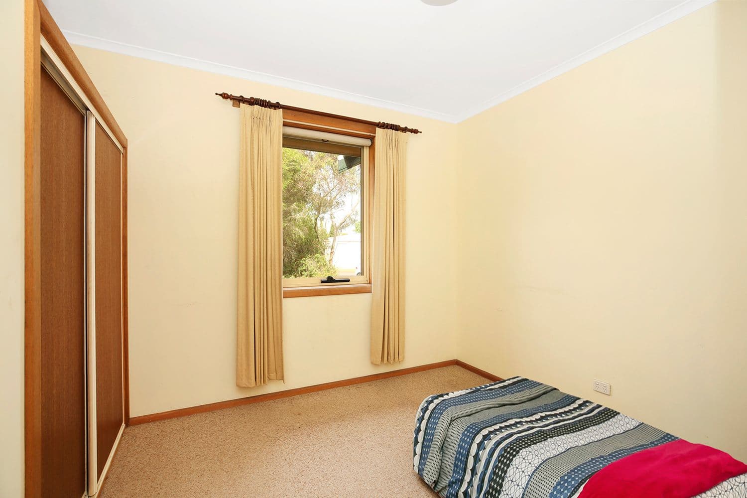 75 NEYLON Street, Cobden VIC 3266, Cobden - Thumbnail 8
