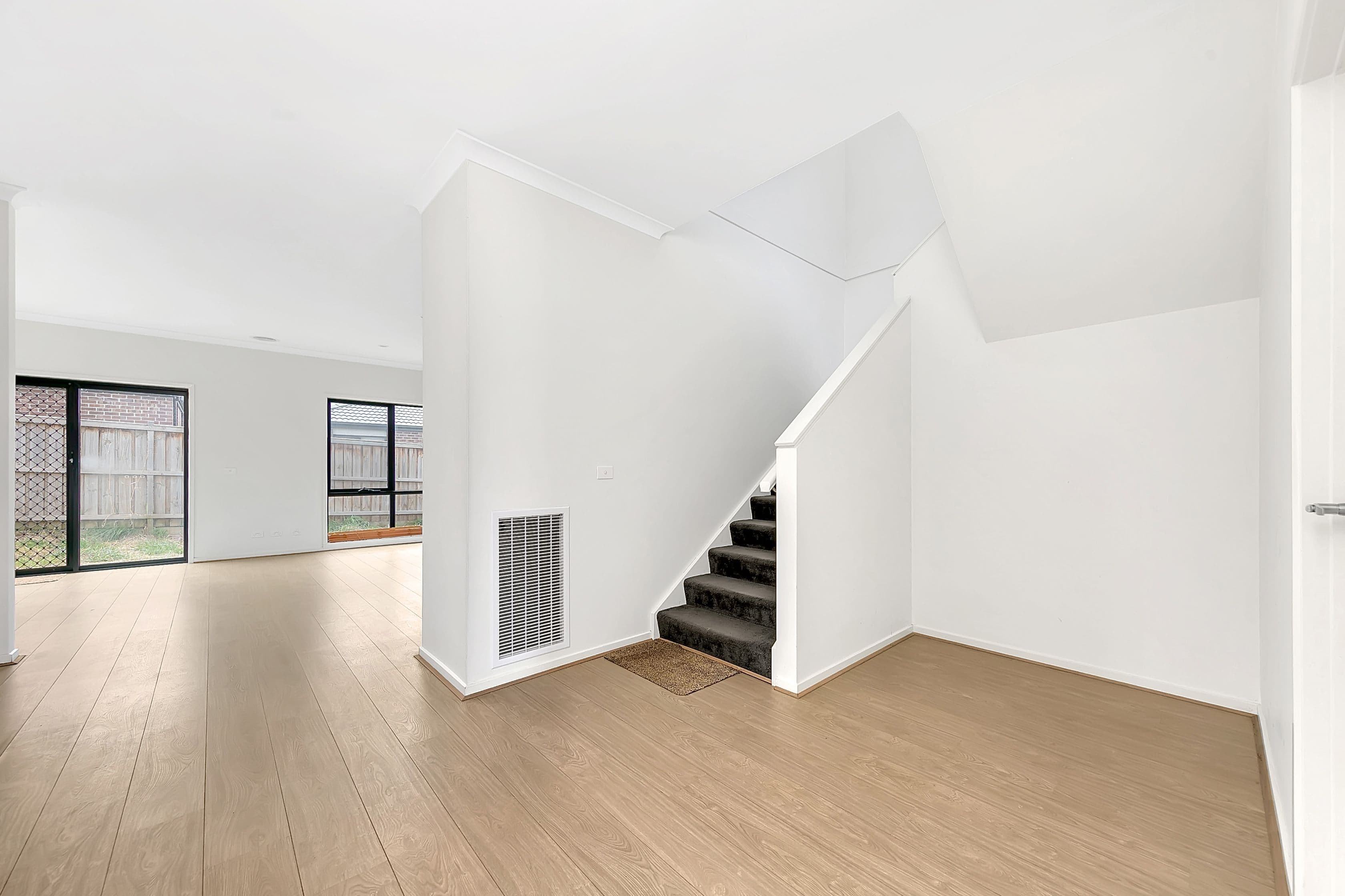 36 Balerno Way, Mernda VIC 3754, Mernda - Thumbnail 3