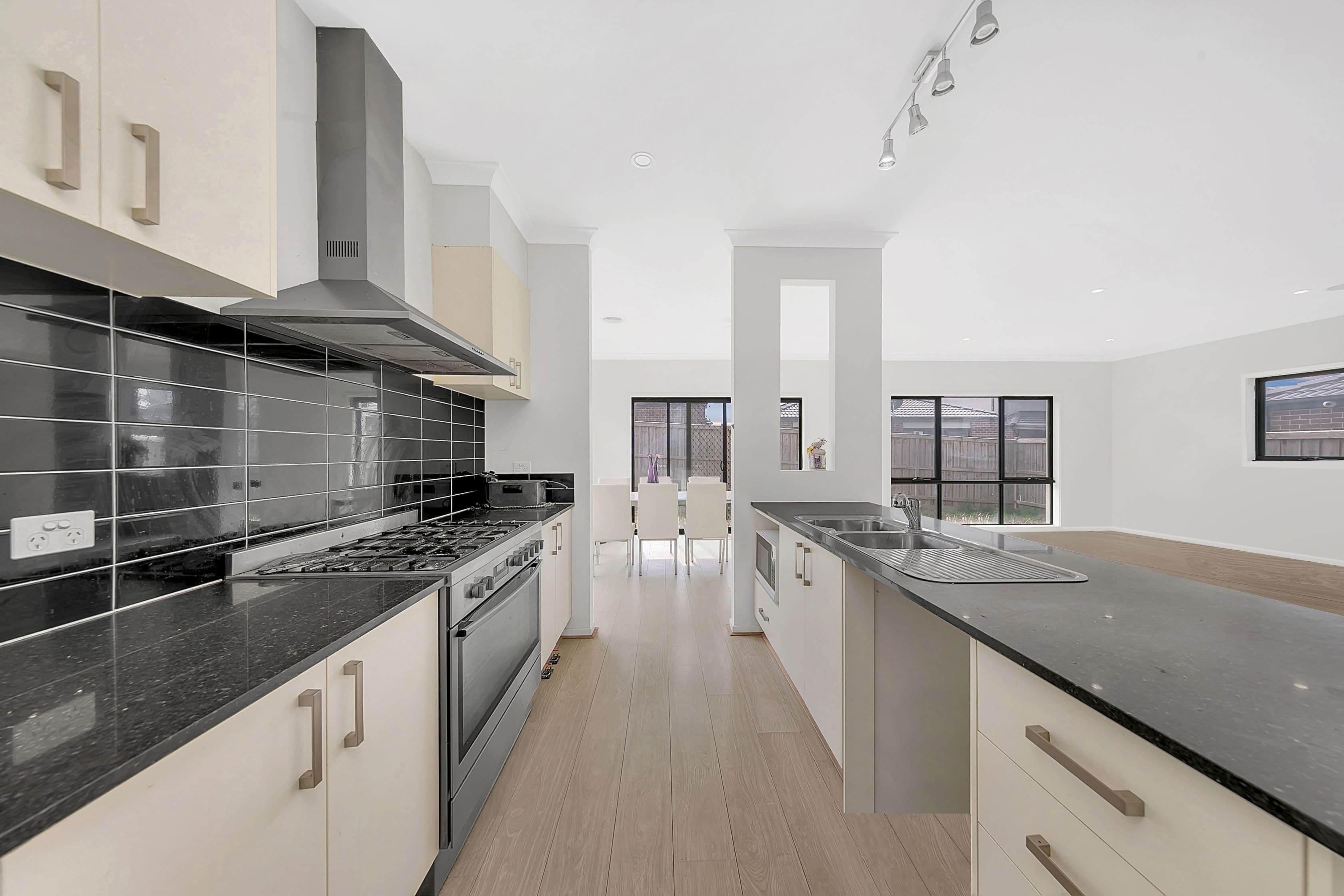 36 Balerno Way, Mernda VIC 3754, Mernda - Thumbnail 5