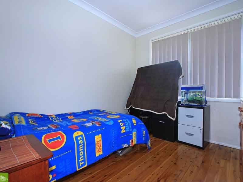 7 Mirrabooka Road, LAKE HEIGHTS NSW 2502, Lake Heights - Thumbnail 4