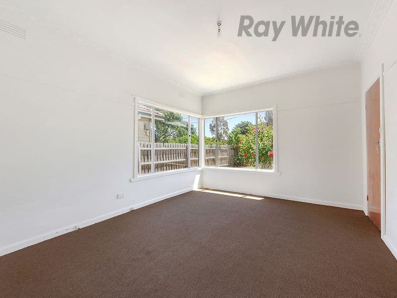 143 Taylors Road, St Albans VIC 3021, St Albans - Thumbnail 4