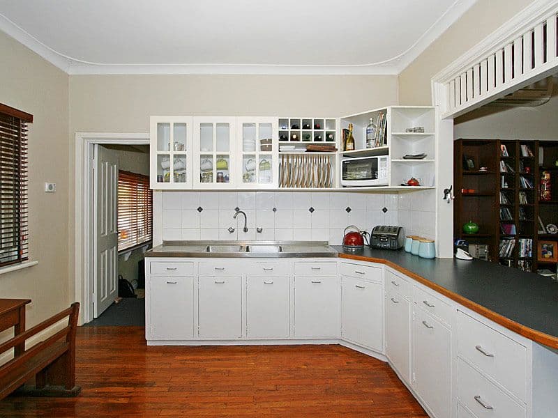 17 Palmerston Street, ST JAMES WA 6102, St James - Thumbnail 6