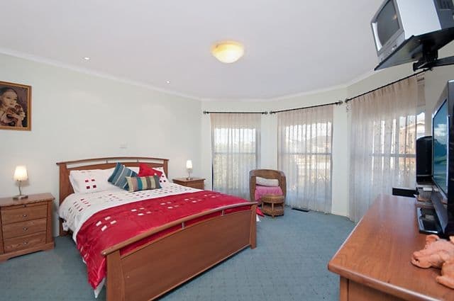 24 Toal Drive, WARRNAMBOOL VIC 3280, Warrnambool - Thumbnail 4