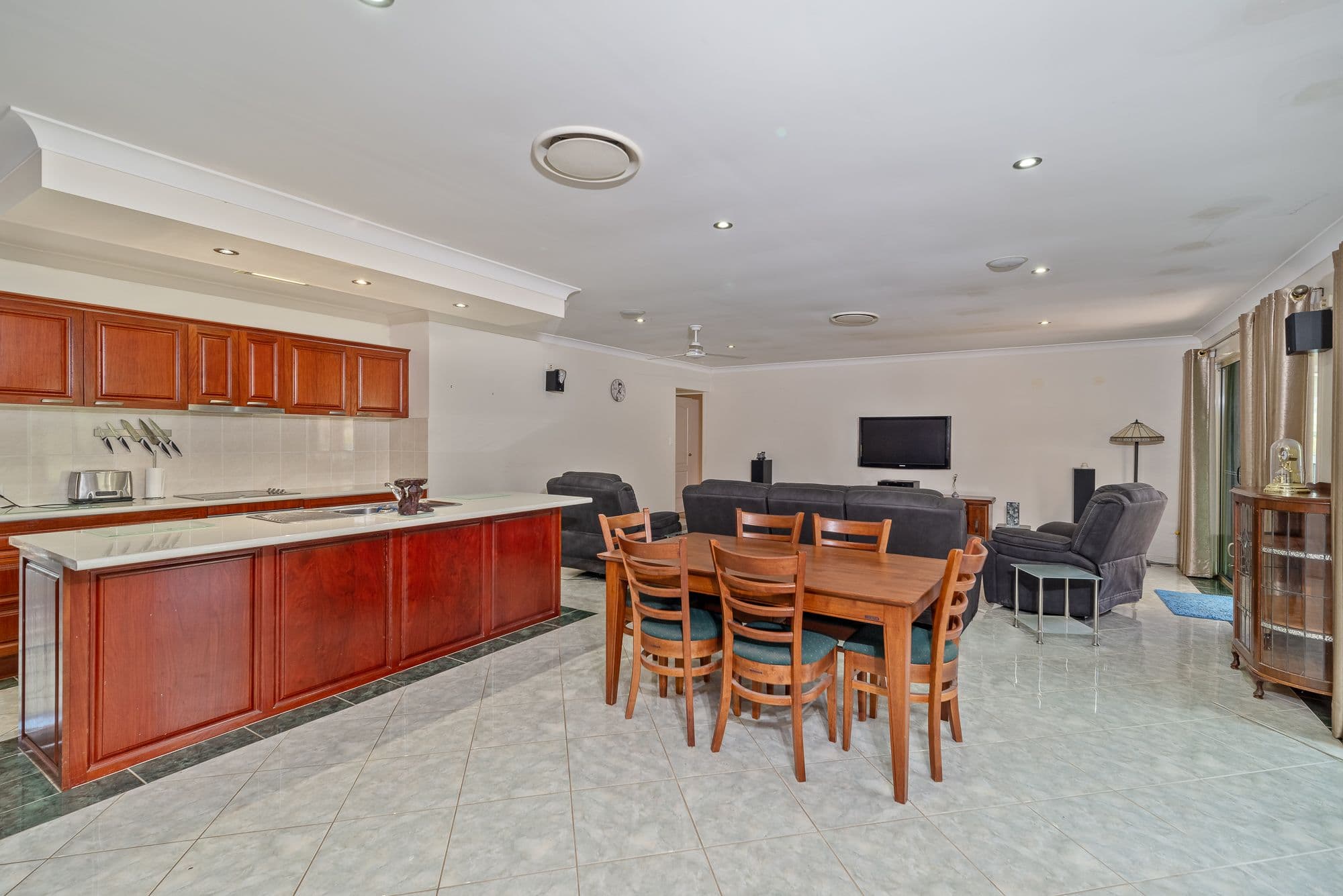 10 Breynia Court, Jimboomba QLD 4280, Jimboomba - Thumbnail 5