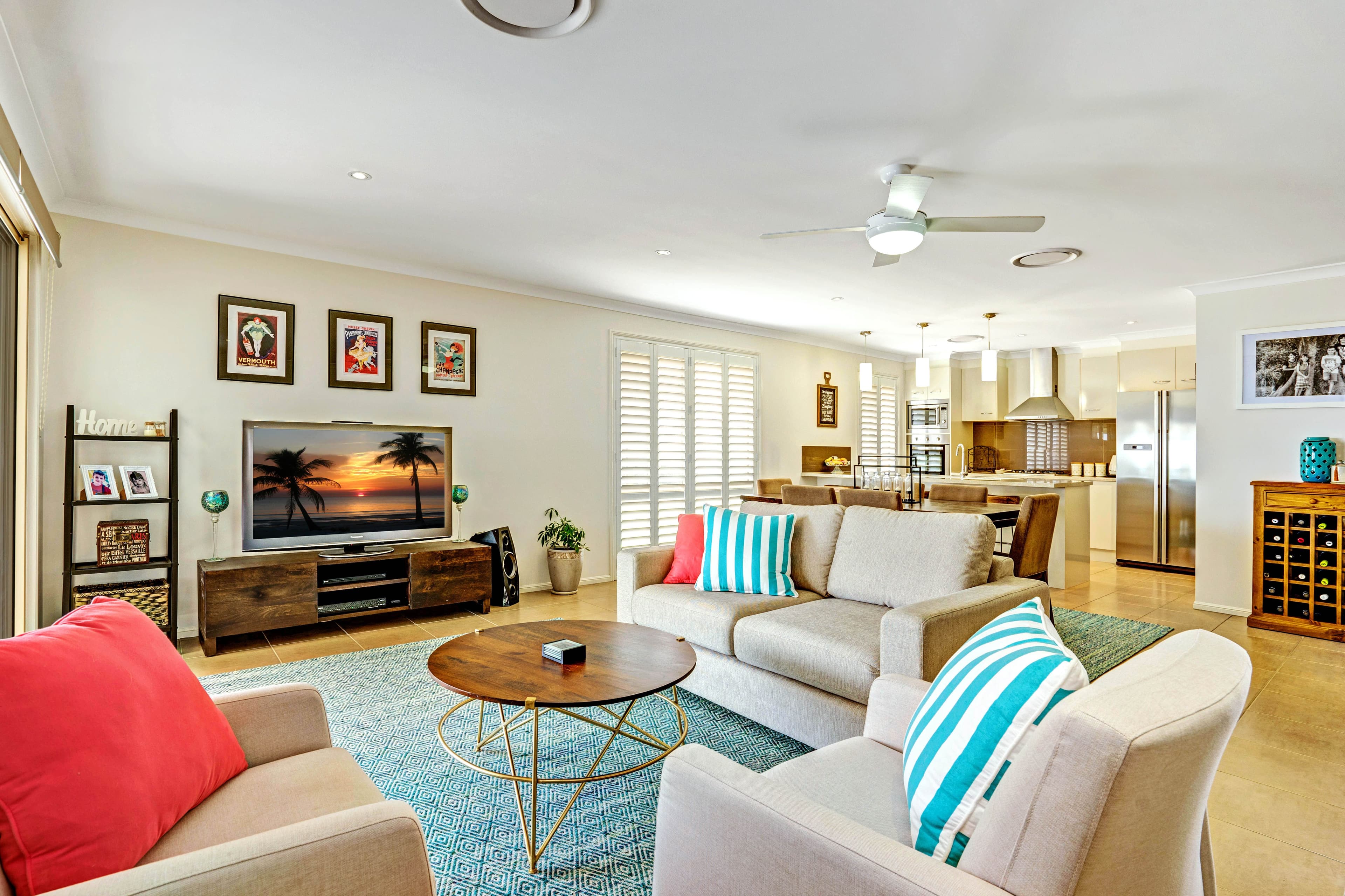 102 Canterbury Drive, Raworth - Thumbnail 3