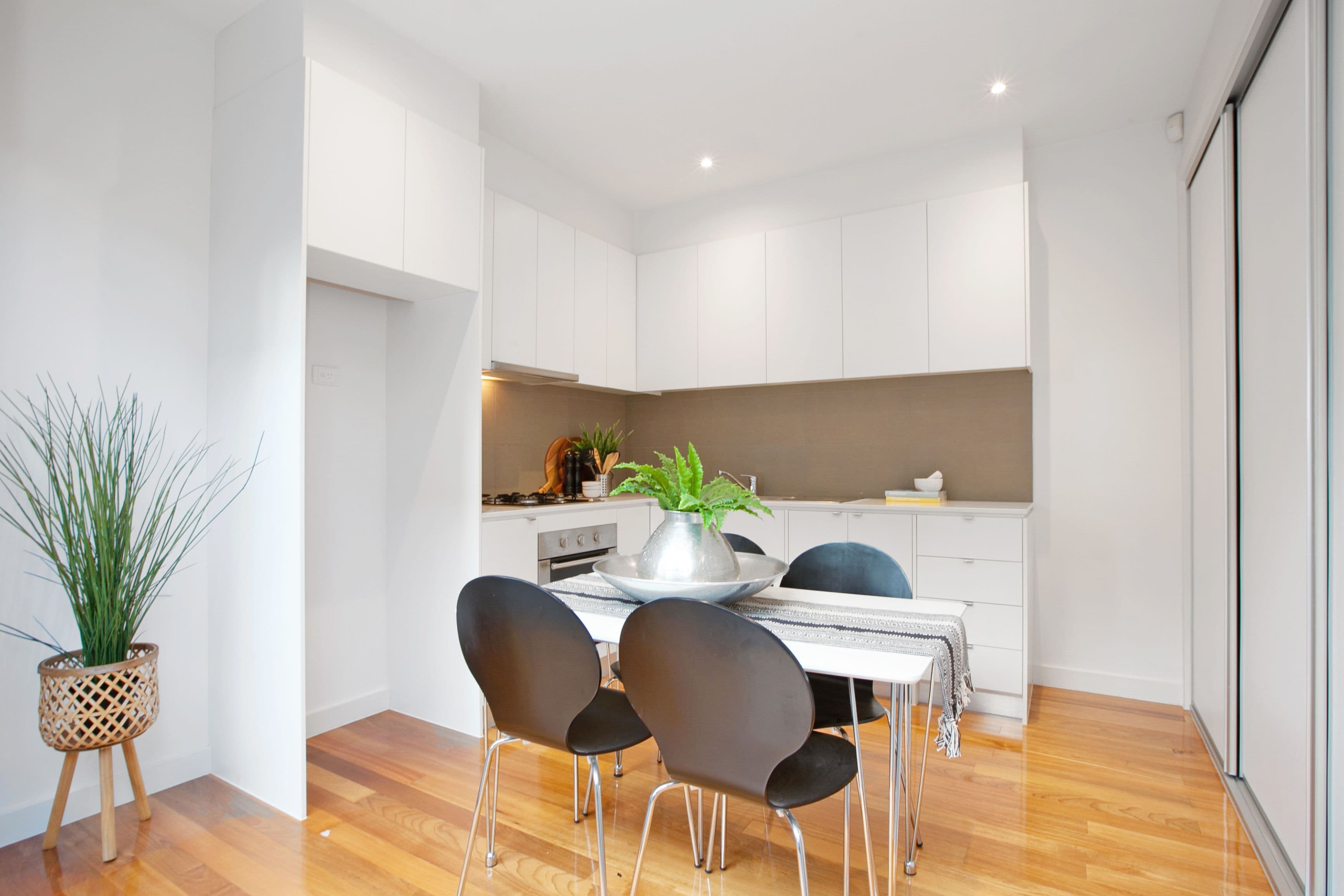 10 Epstein Street, Reservoir VIC 3073, Reservoir - Thumbnail 4