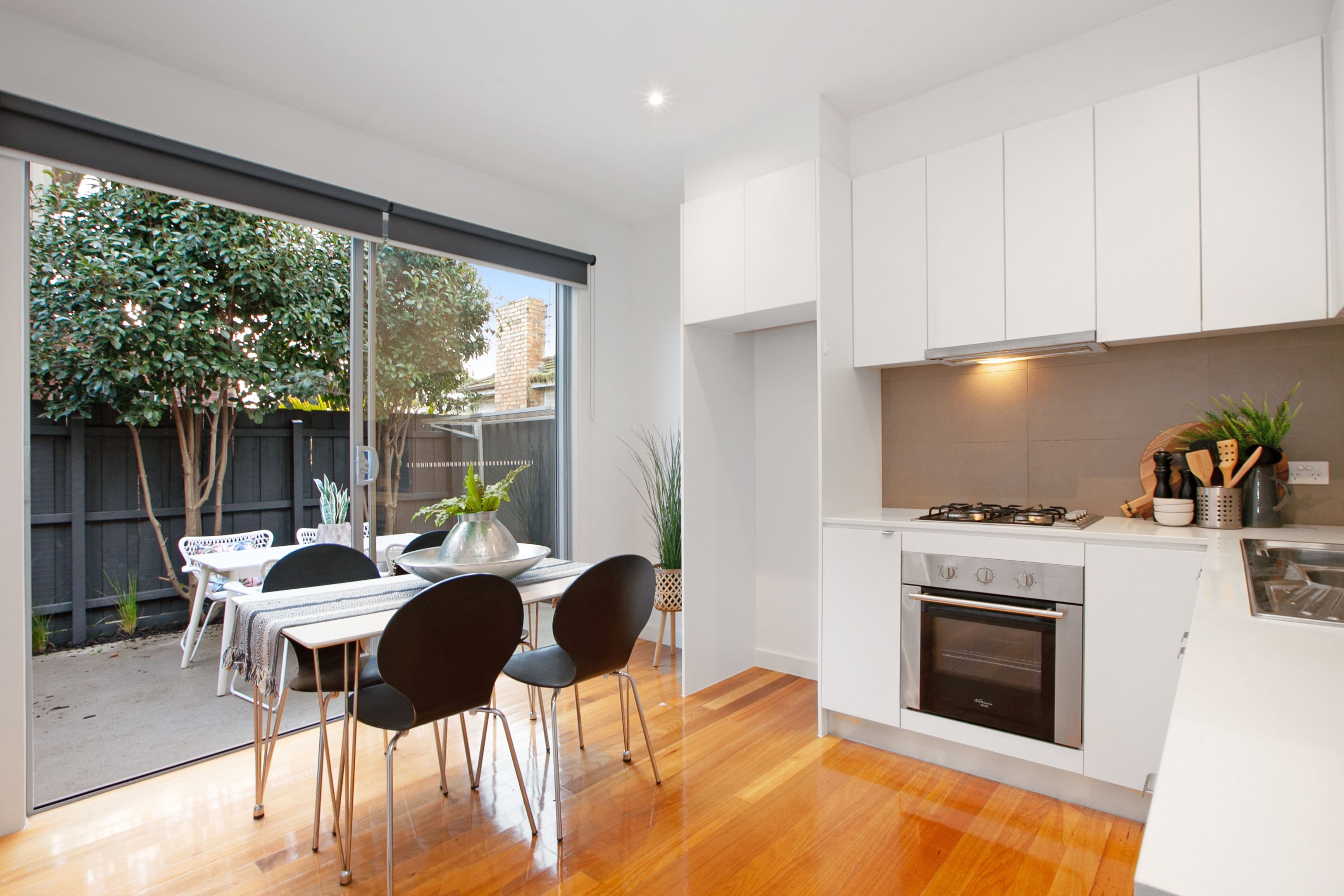 10 Epstein Street, Reservoir VIC 3073, Reservoir - Thumbnail 5