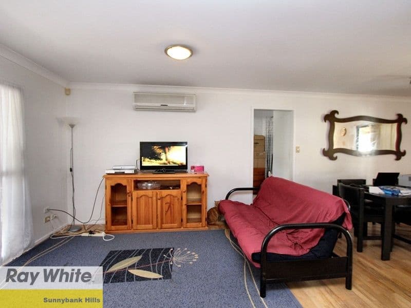 9 Holden Drive, SUNNYBANK HILLS QLD 4109, Sunnybank Hills - Thumbnail 3