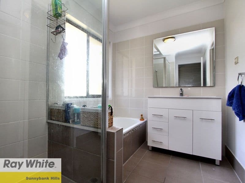9 Holden Drive, SUNNYBANK HILLS QLD 4109, Sunnybank Hills - Thumbnail 6