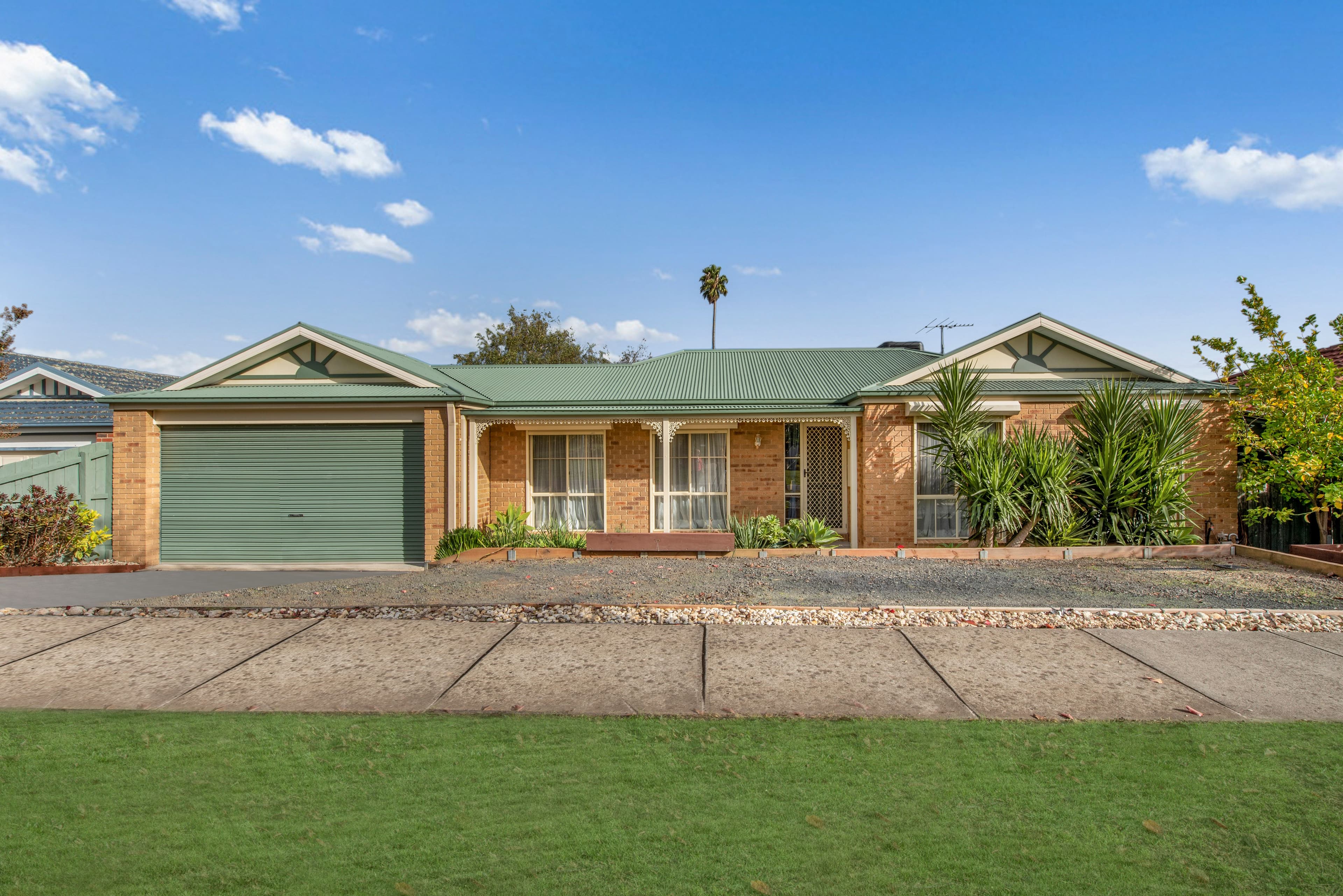 2B Clearview Court, Garfield VIC 3814, Garfield - Image 1