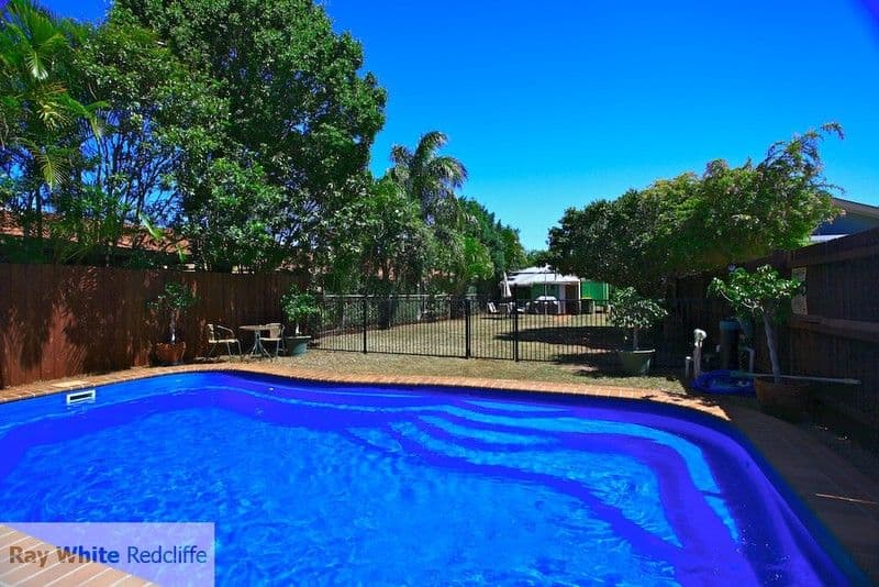 6 Josephine Street, REDCLIFFE QLD 4020, Redcliffe - Thumbnail 2
