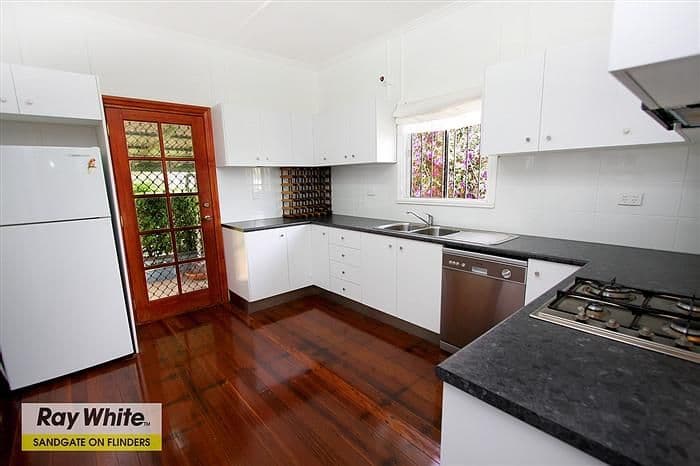44 Wighton Street, SANDGATE QLD 4017, Sandgate - Thumbnail 4