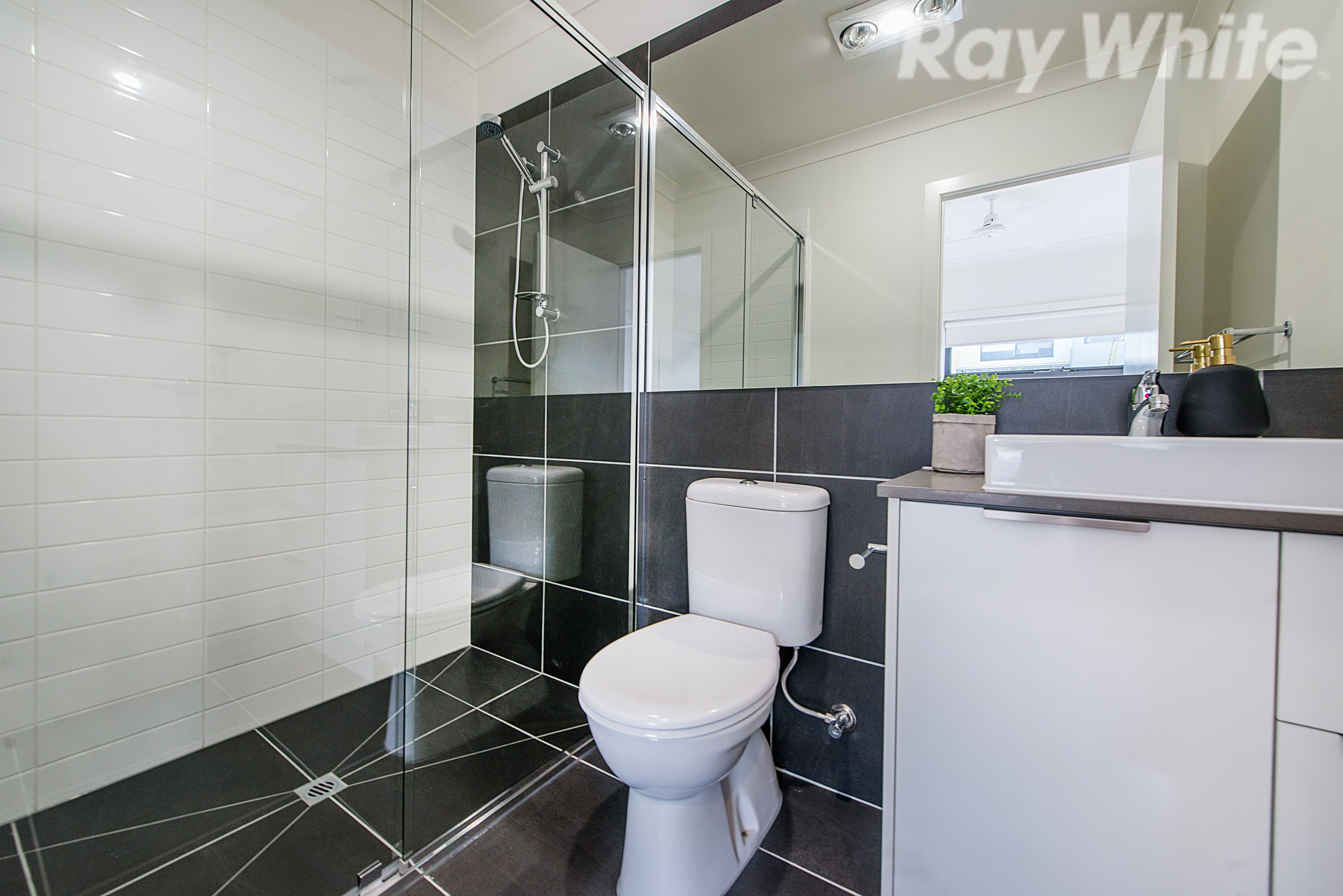 7 Saltbush Court, Rowville VIC 3178, Rowville - Thumbnail 6