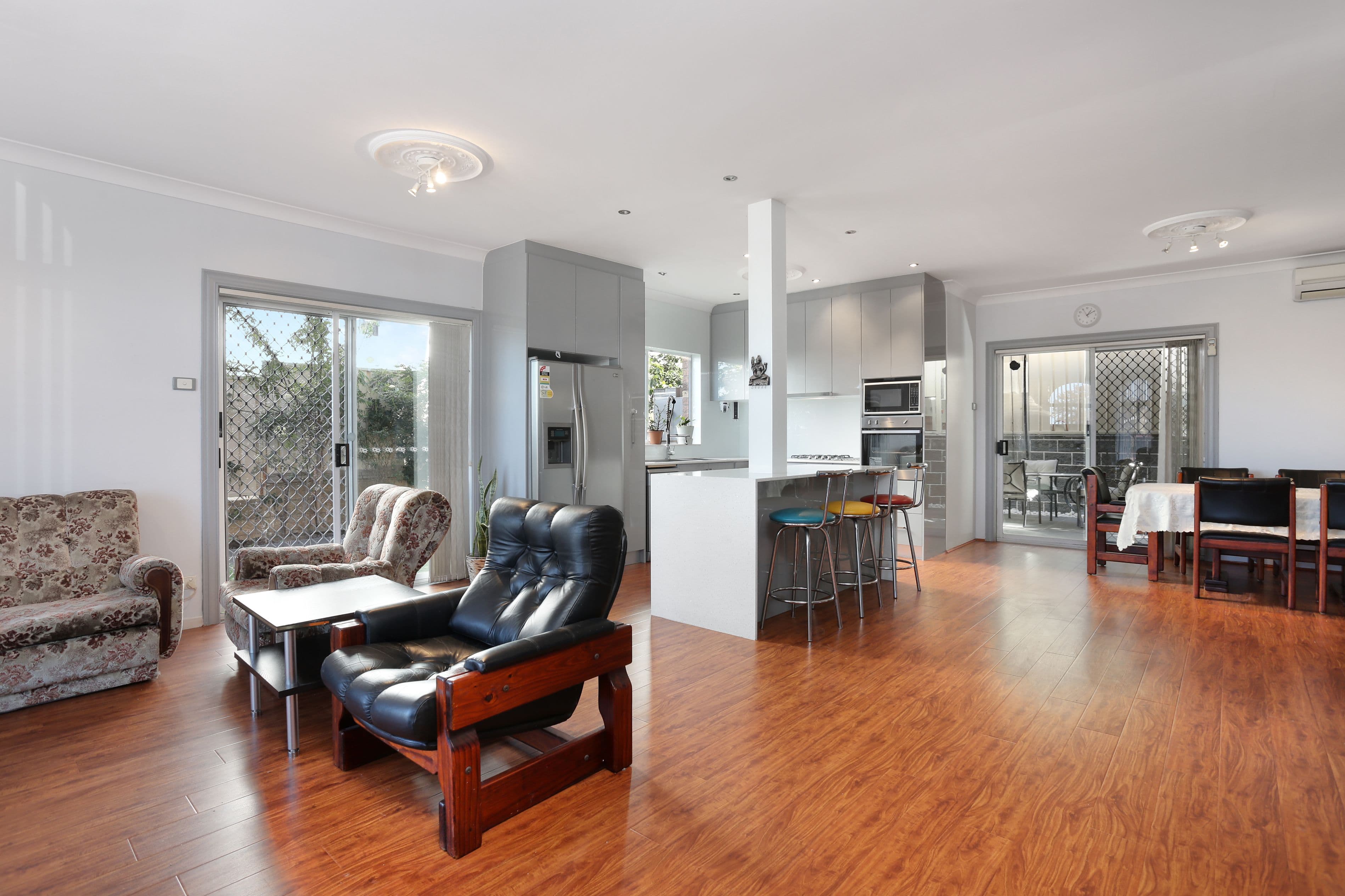 31 Boronia Road, Bossley Park - Thumbnail 4