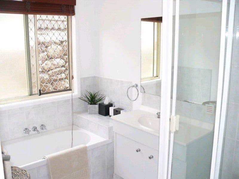 24 Oregon Way, OXENFORD QLD 4210, Oxenford - Thumbnail 7