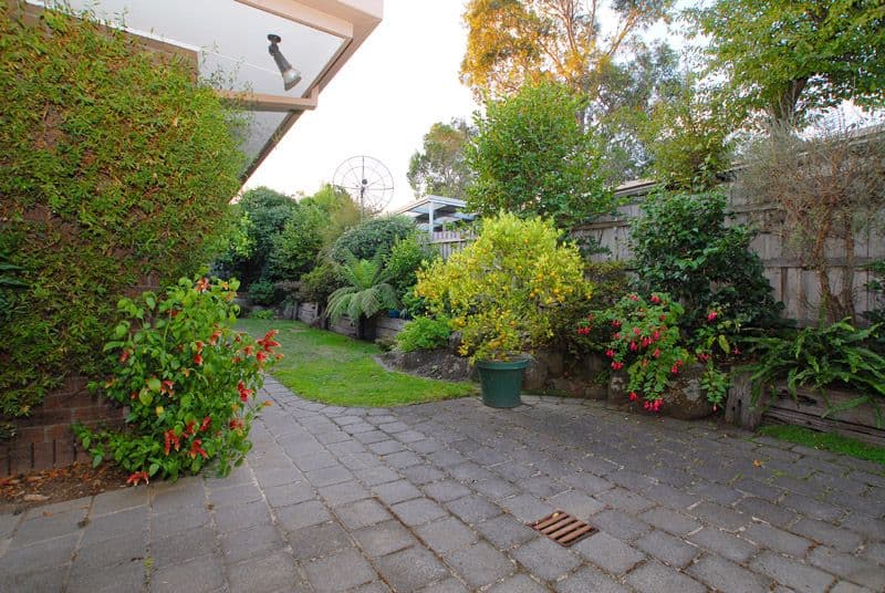 8 Cantala Drive, DONCASTER VIC 3108, Doncaster - Thumbnail 6