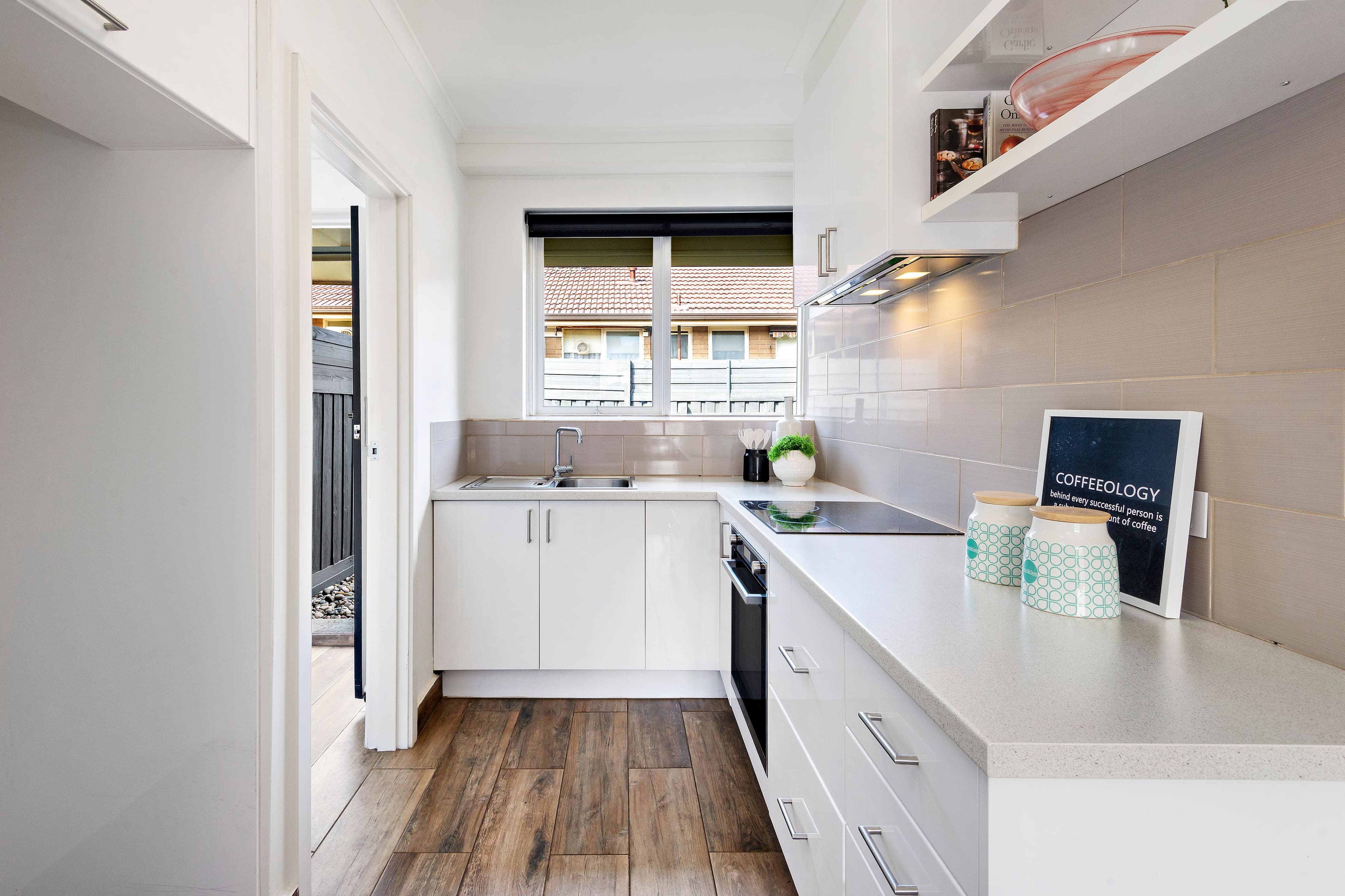 10 Argyle Street, Bentleigh East VIC 3165, Bentleigh East - Thumbnail 2